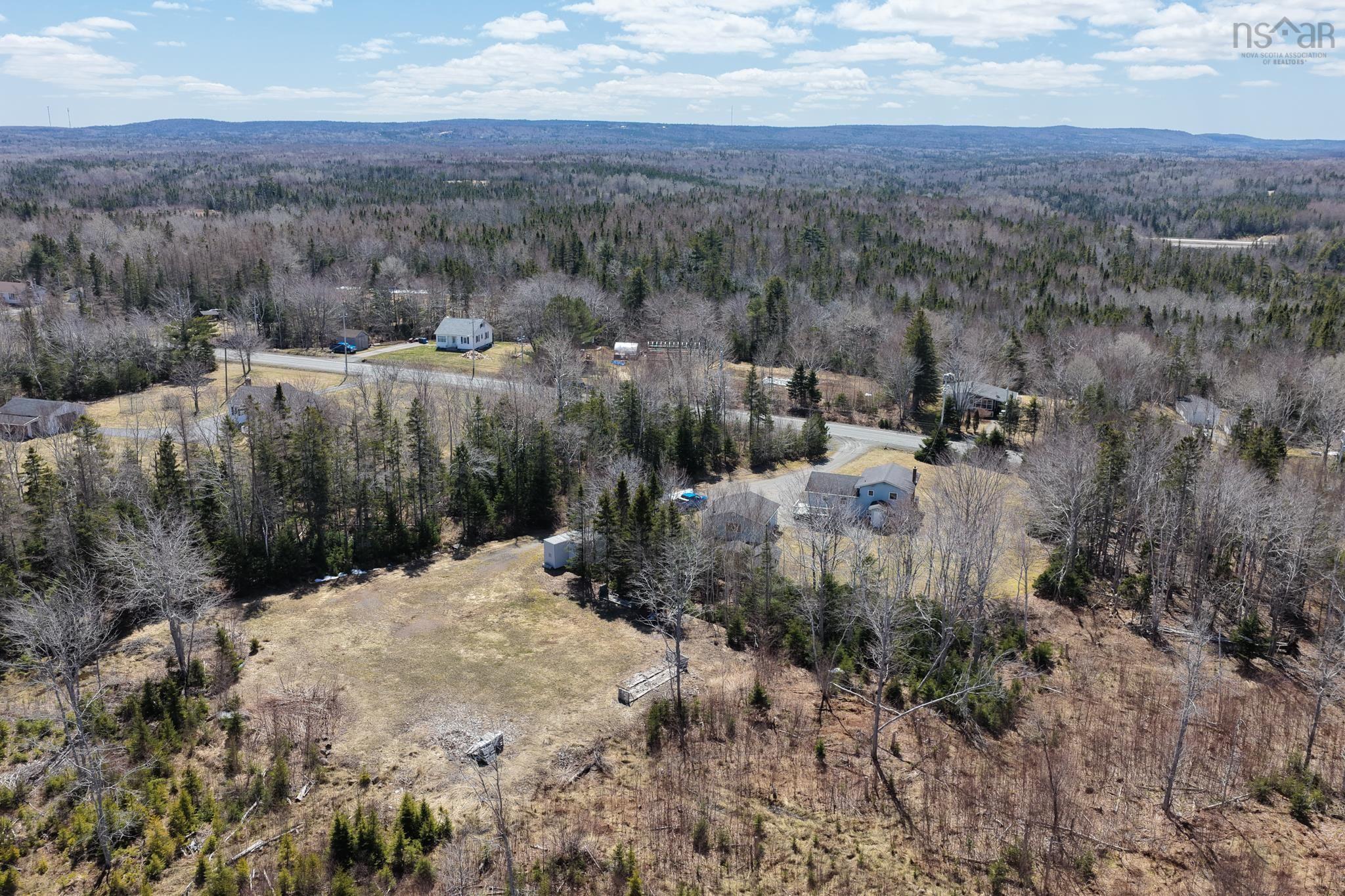 $389,000.00: 1194 Keltic Drive, North West Arm