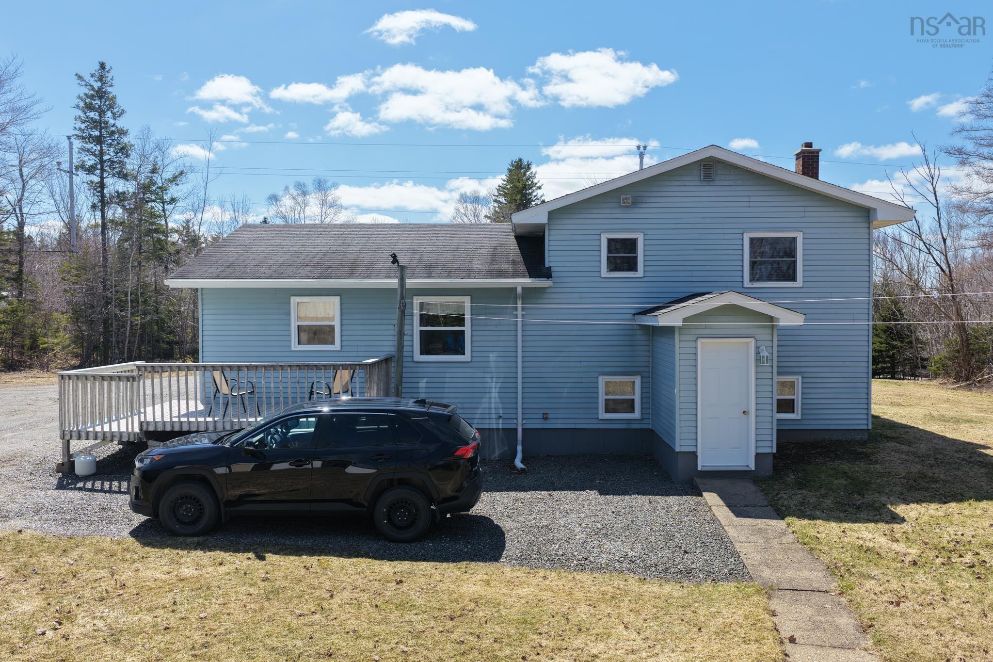 $389,000.00: 1194 Keltic Drive, North West Arm