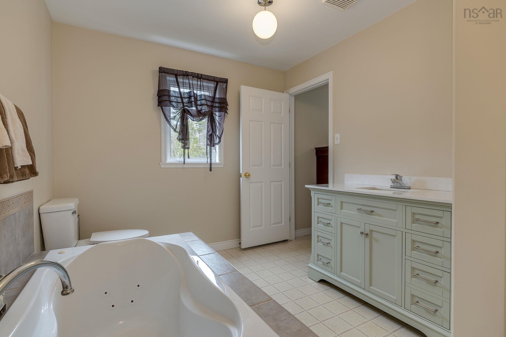 $514,900.00: 81 Skyridge Drive, Dutch Settlement