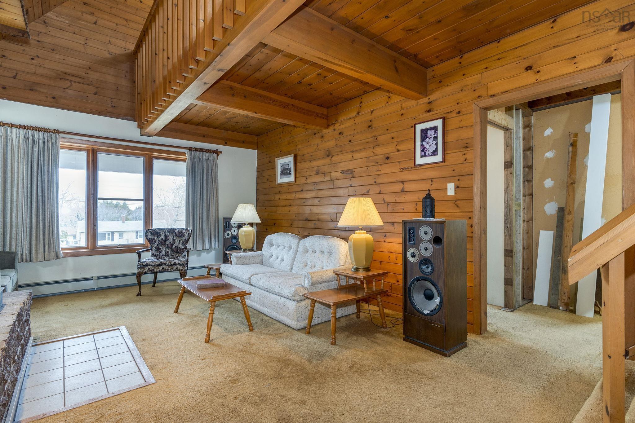 $625,000.00: 78 Arnold Drive, Fall River