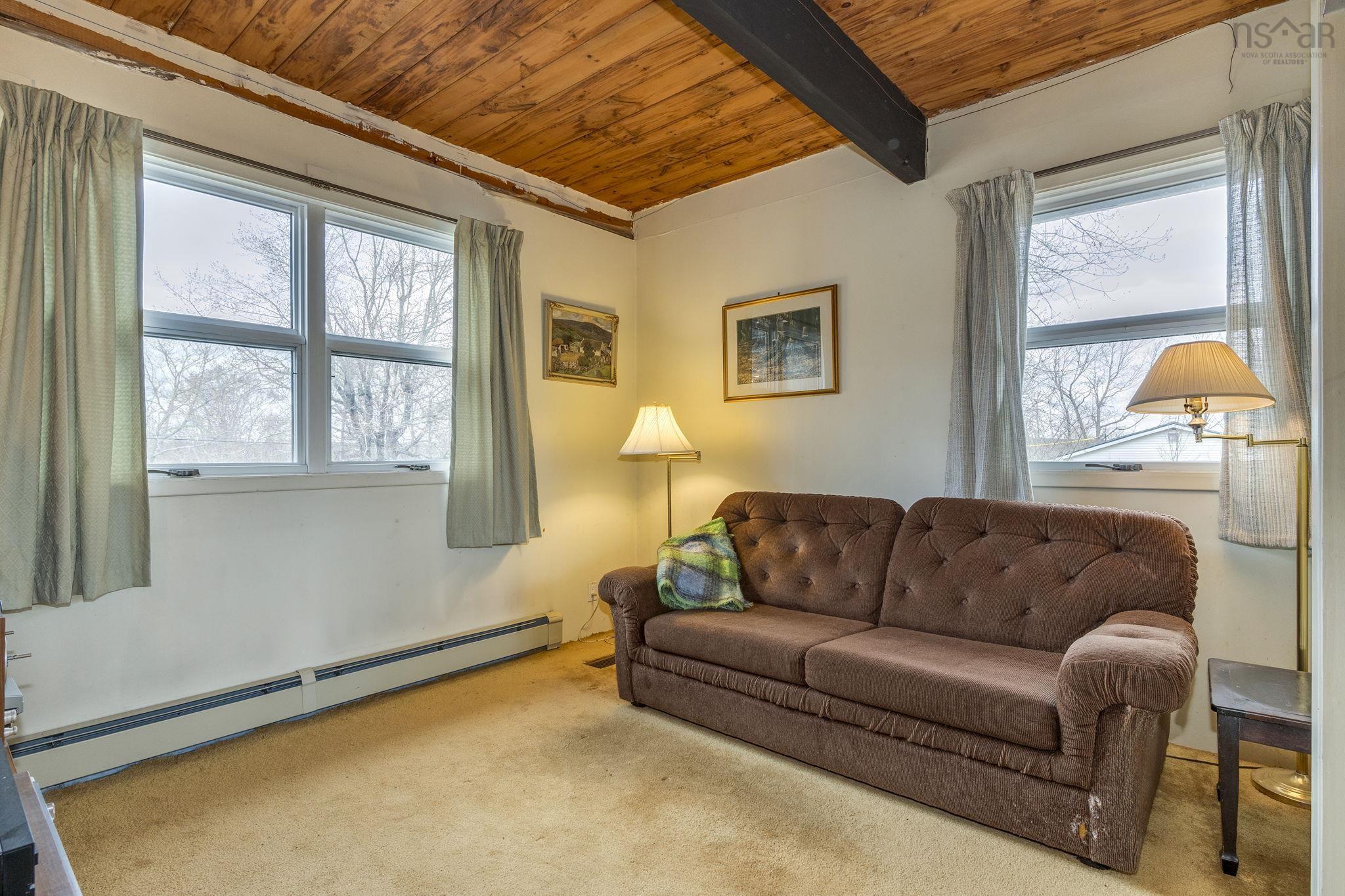 $625,000.00: 78 Arnold Drive, Fall River