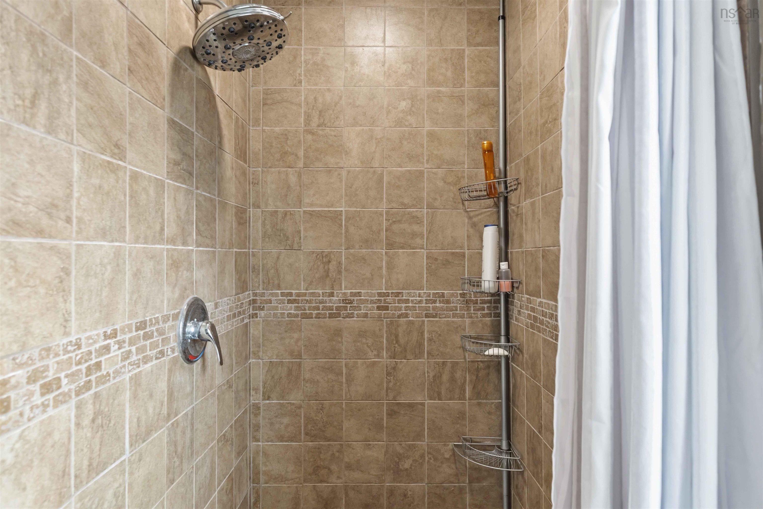 $384,900.00: 39 Blomidon View Lane, Bramber