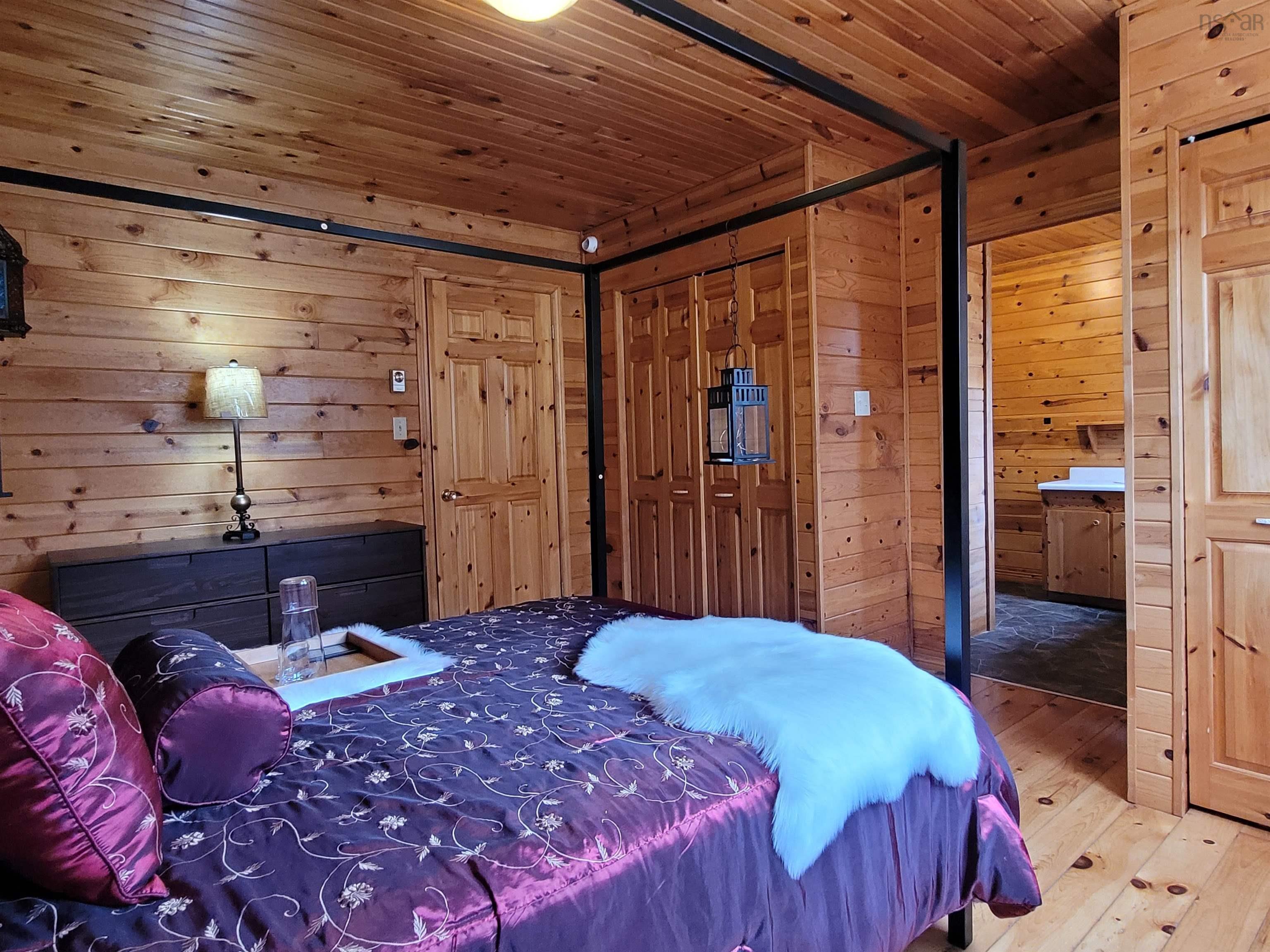 $330,000.00: 57 Somerset Drive, East Sable River