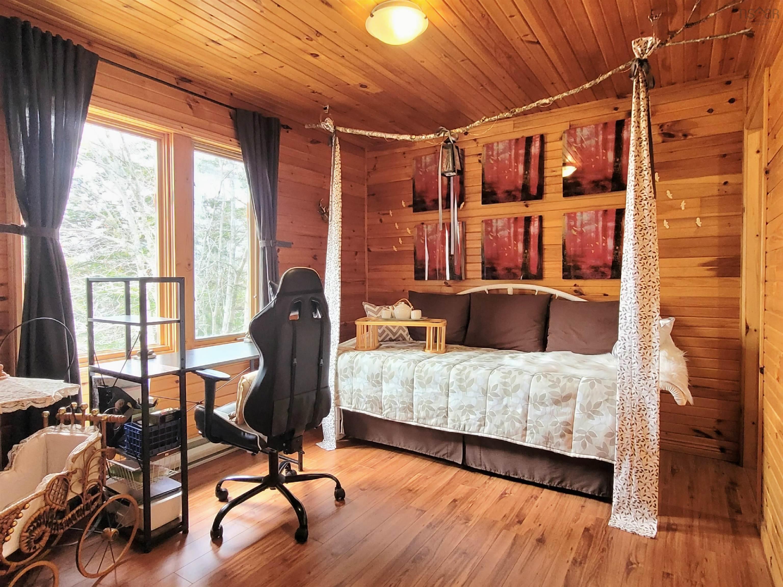 $330,000.00: 57 Somerset Drive, East Sable River