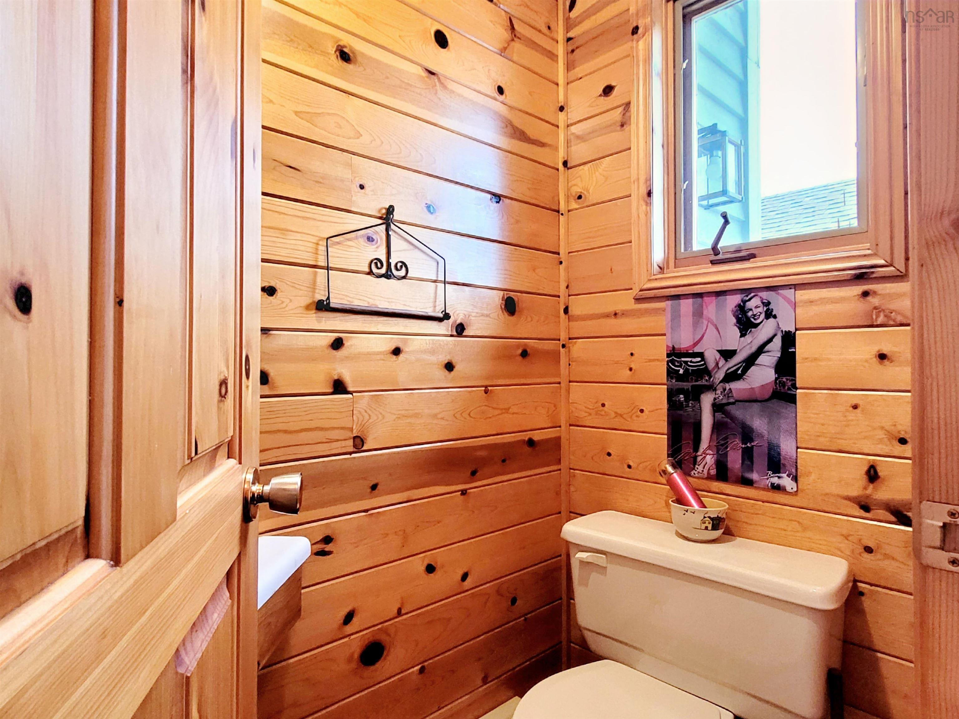 $330,000.00: 57 Somerset Drive, East Sable River