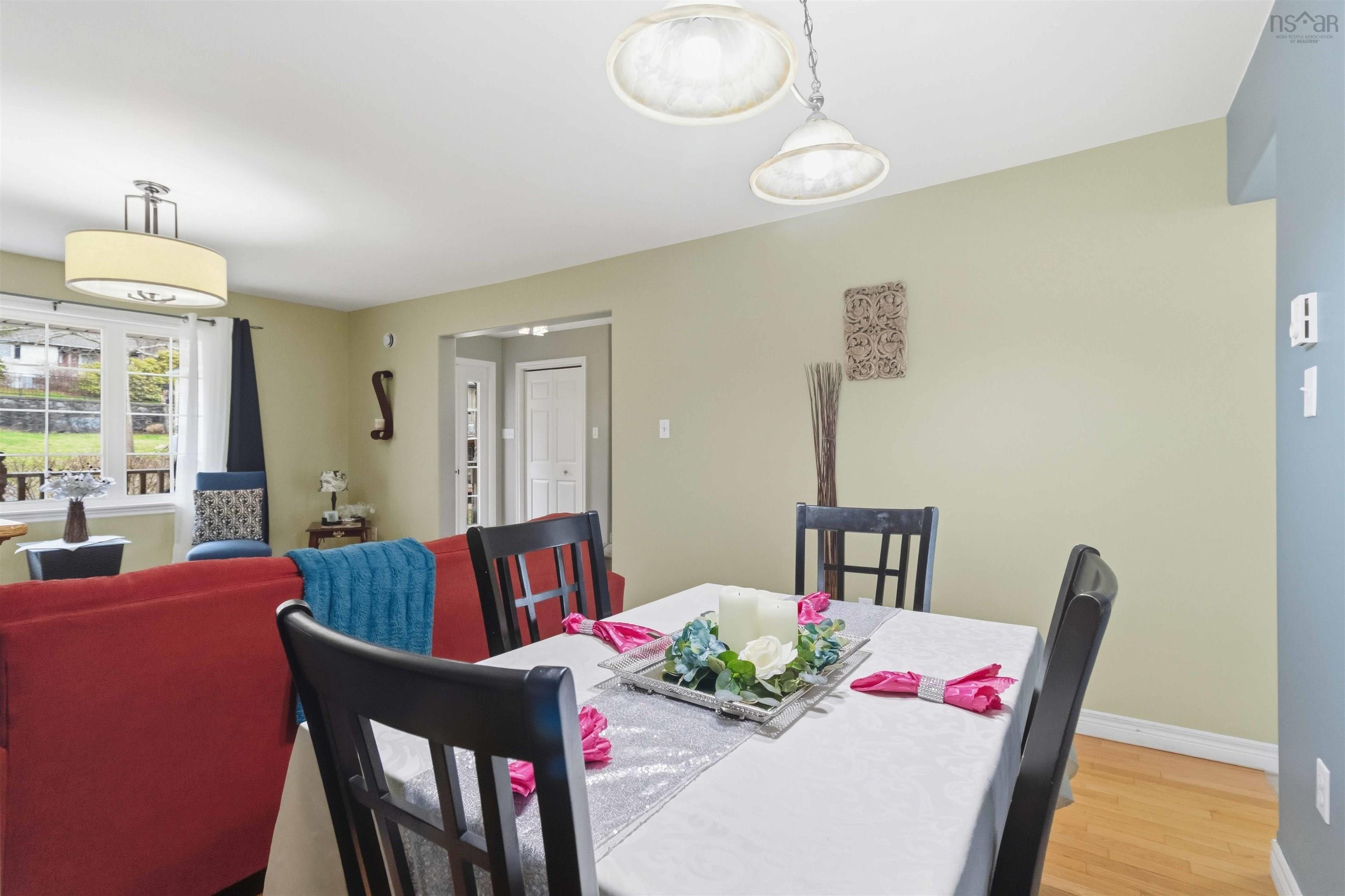 $574,900.00: 70 Hillside Avenue, Lower Sackville