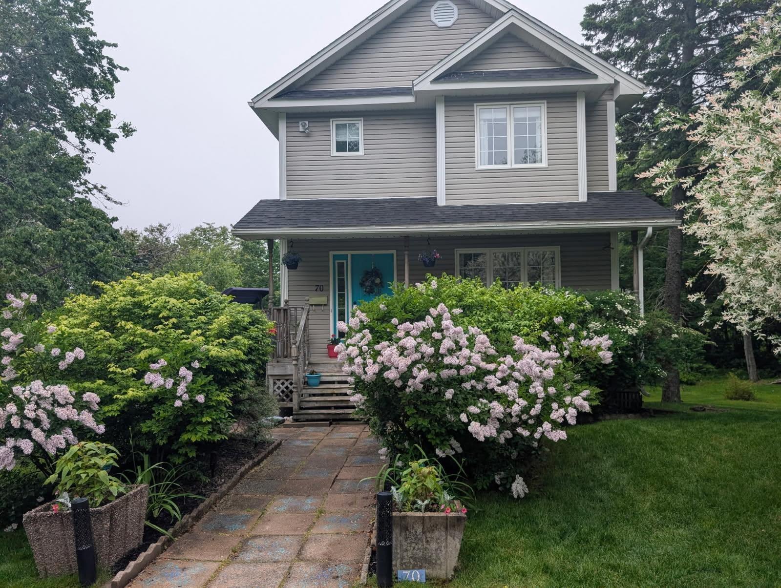 $574,900.00: 70 Hillside Avenue, Lower Sackville