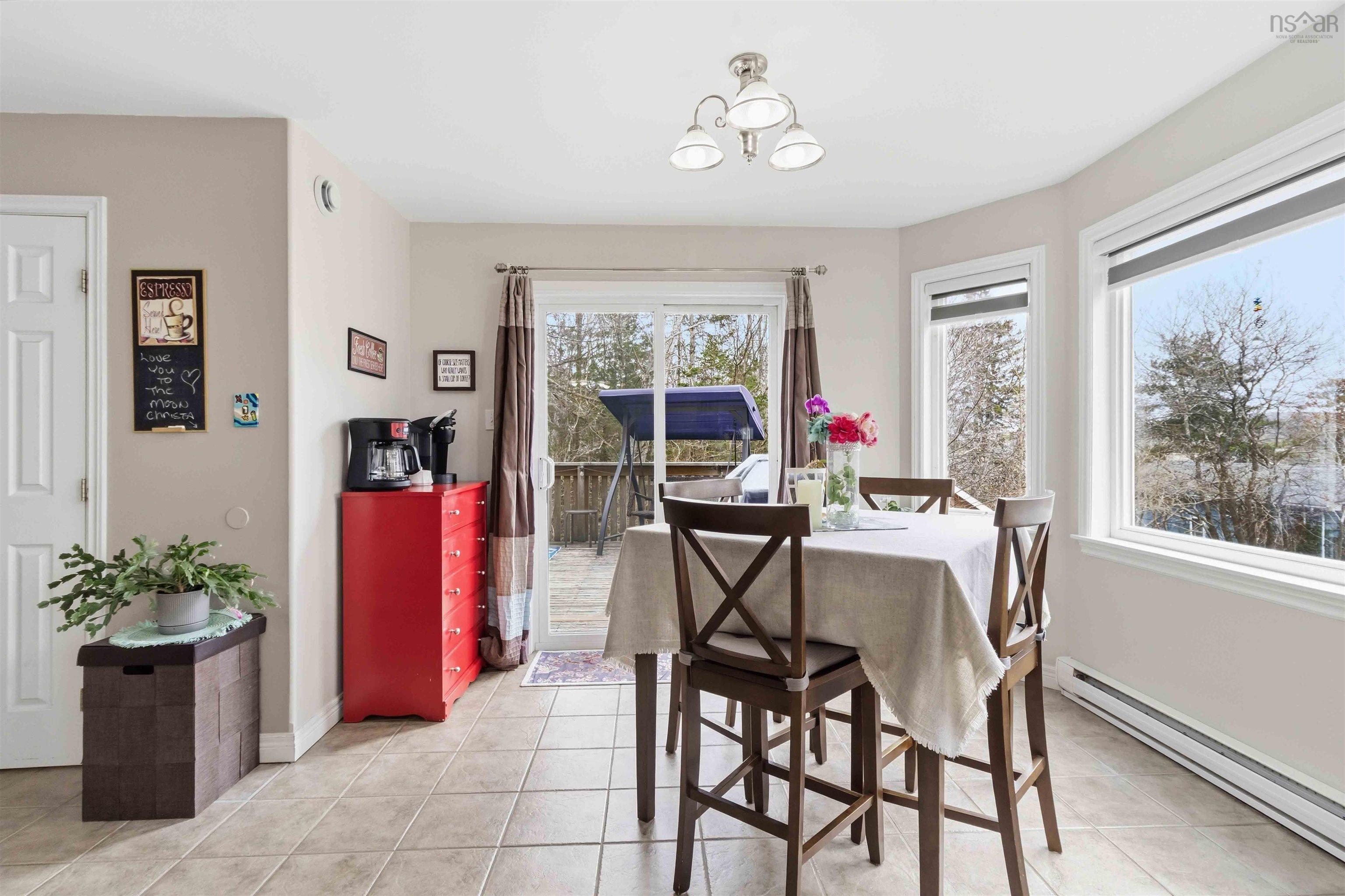 $574,900.00: 70 Hillside Avenue, Lower Sackville