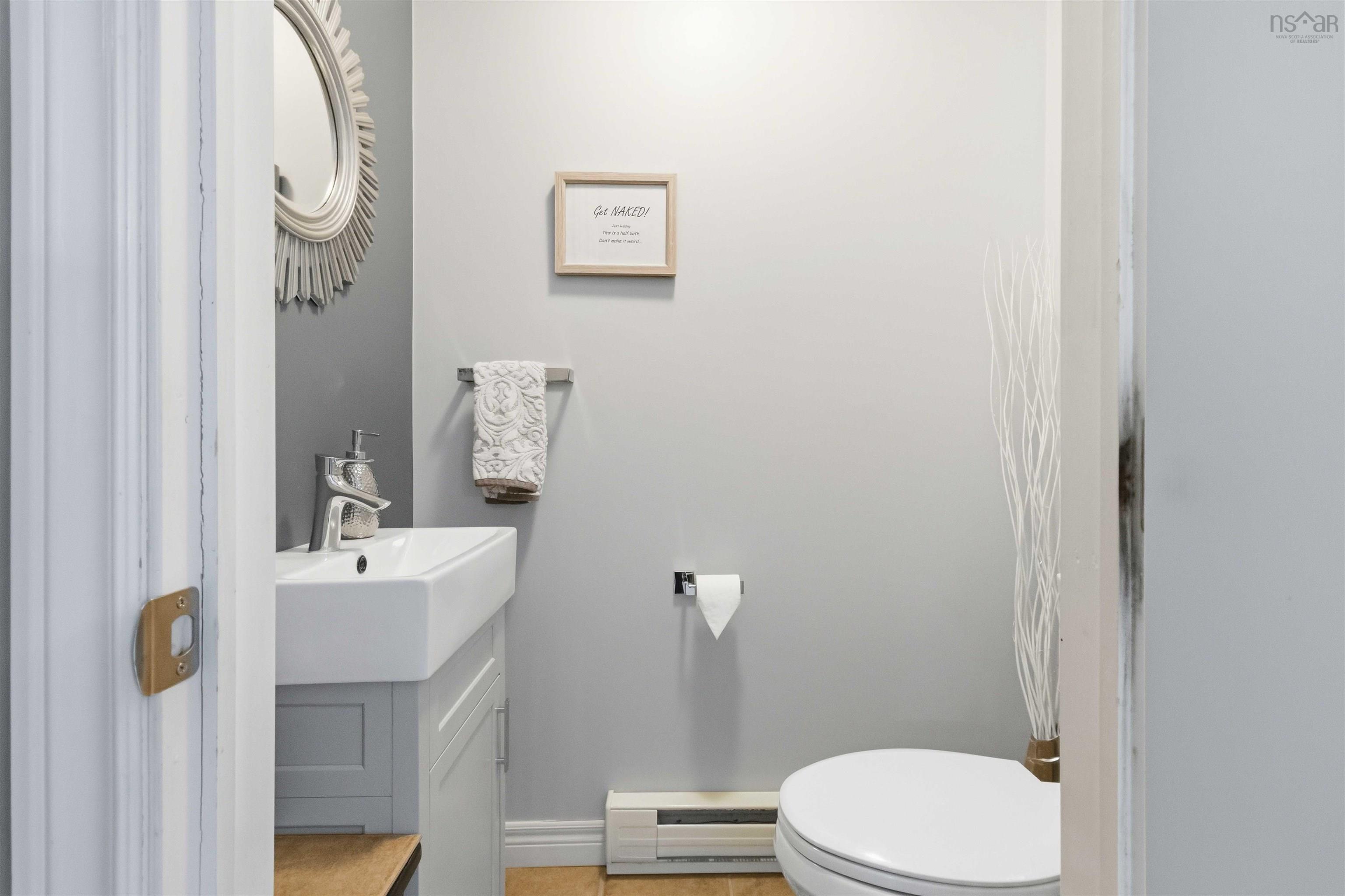 $574,900.00: 70 Hillside Avenue, Lower Sackville