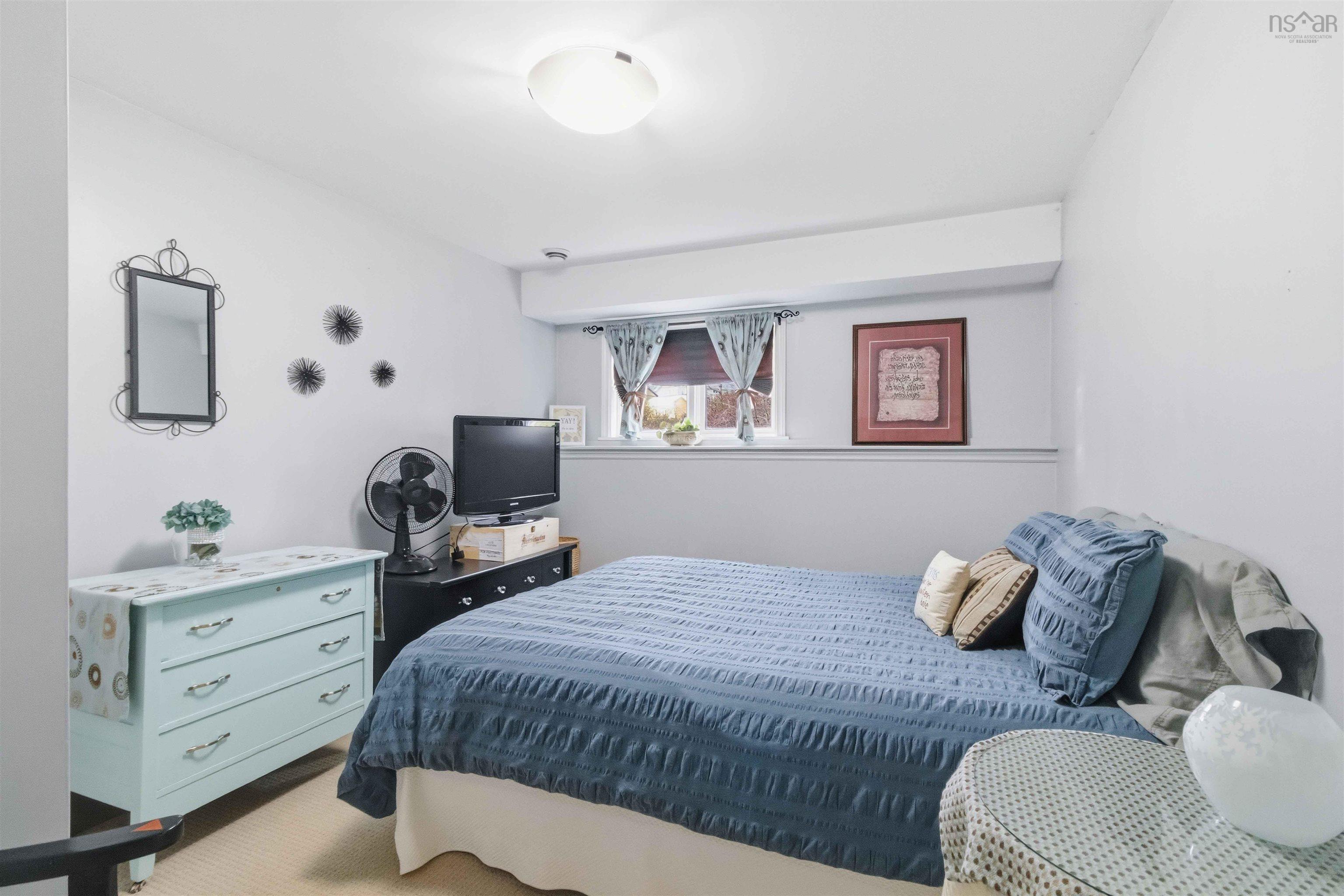 $574,900.00: 70 Hillside Avenue, Lower Sackville