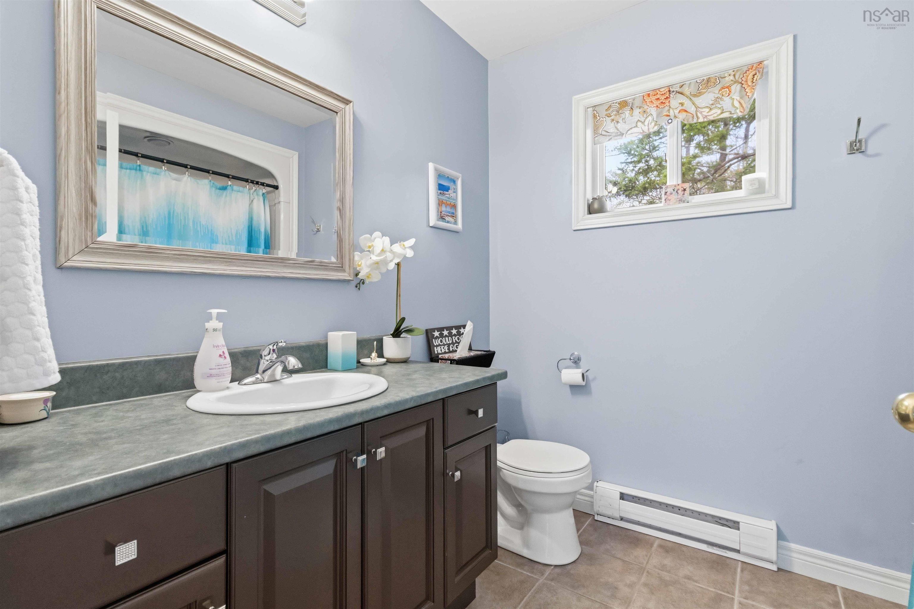 $574,900.00: 70 Hillside Avenue, Lower Sackville