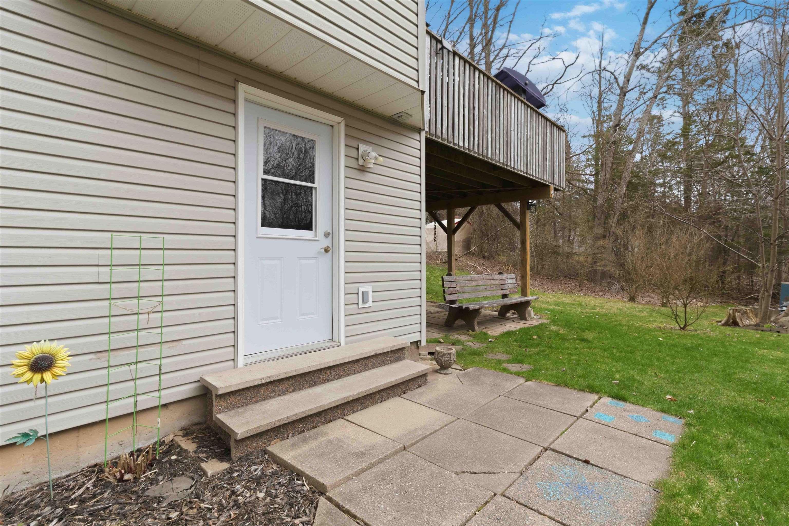 $574,900.00: 70 Hillside Avenue, Lower Sackville