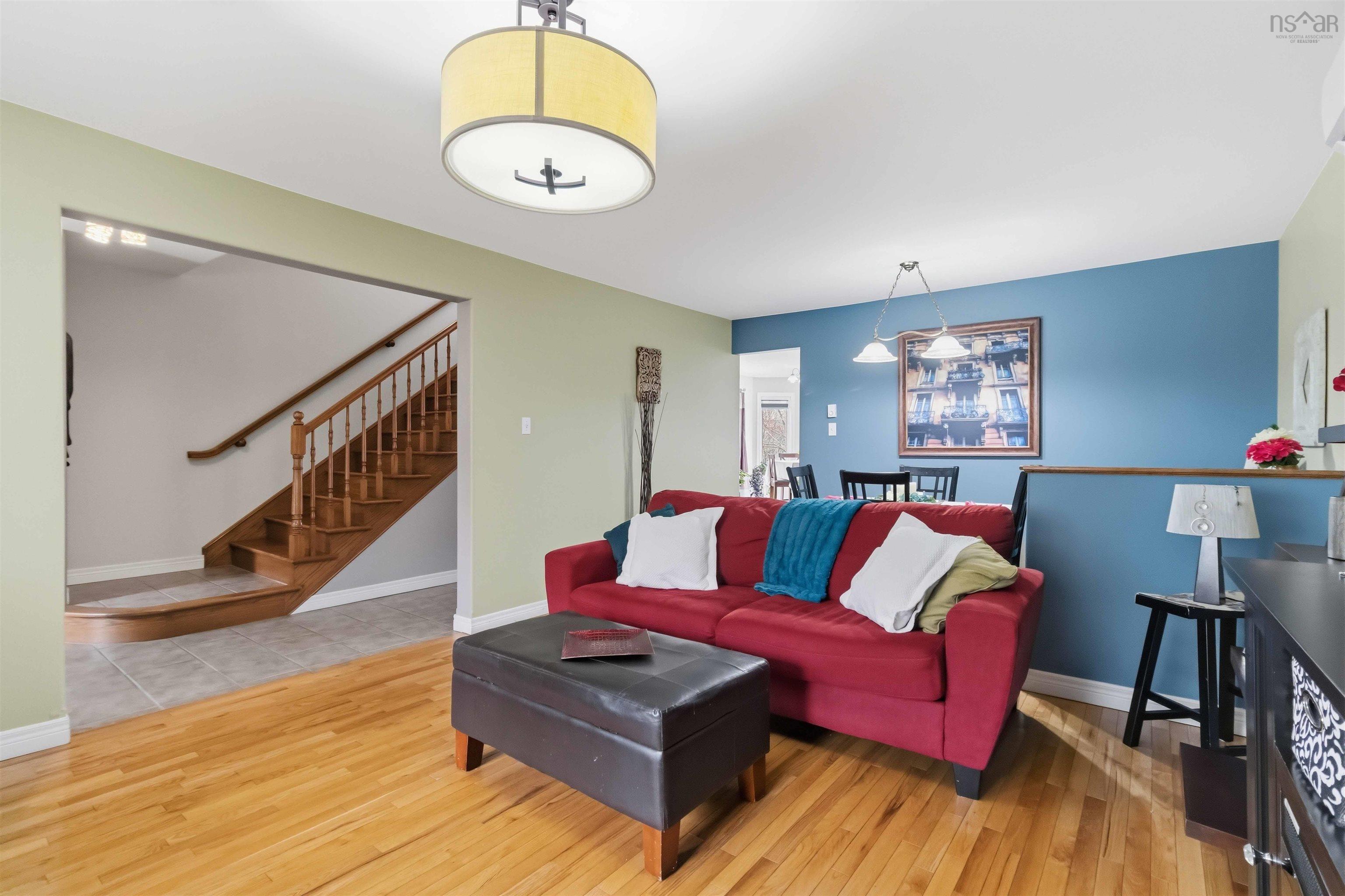 $574,900.00: 70 Hillside Avenue, Lower Sackville