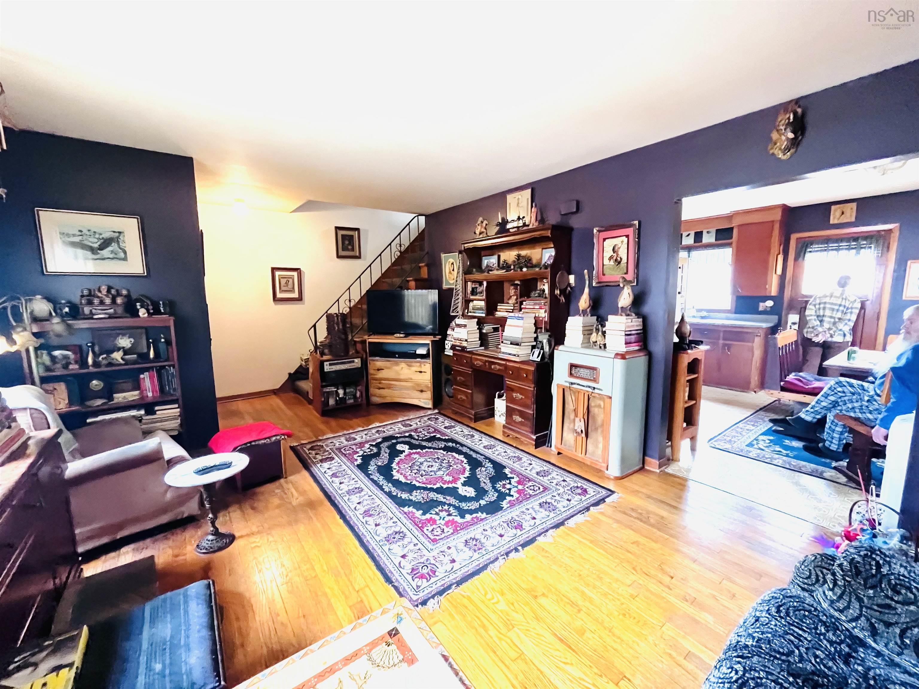 $599,900.00: A B 84 Williams Lake Road, Armdale