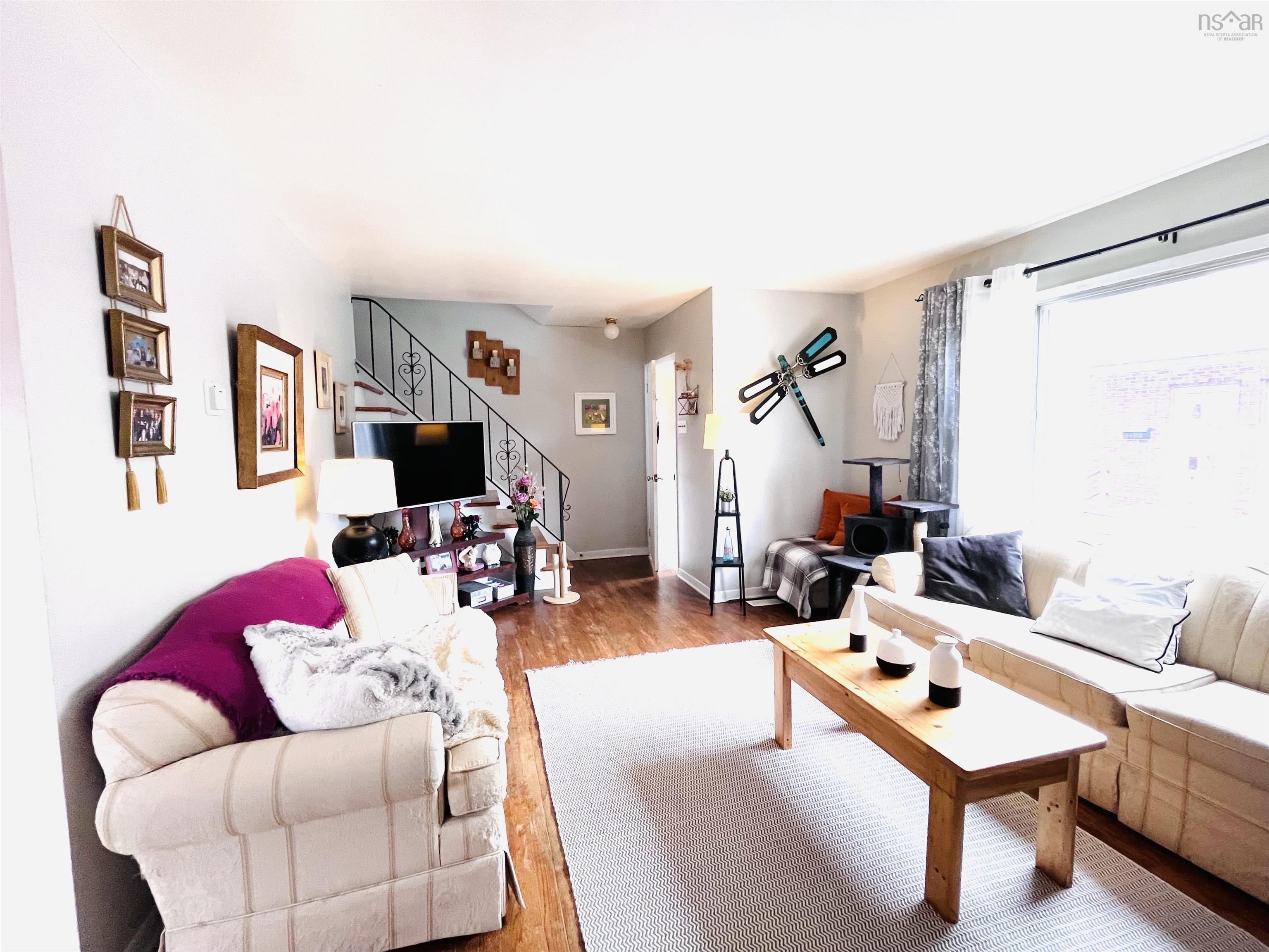 $599,900.00: A B 84 Williams Lake Road, Armdale