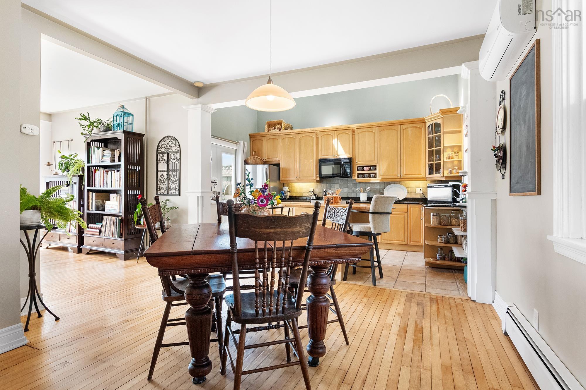 $659,000.00: 20 Indian Point Road, Glen Haven