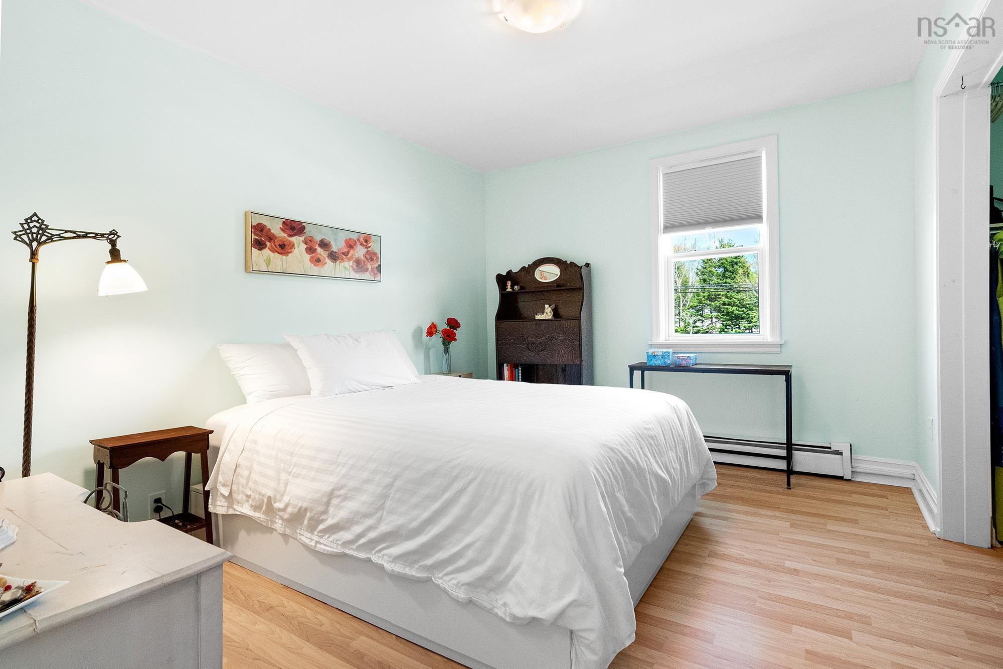 $659,000.00: 20 Indian Point Road, Glen Haven