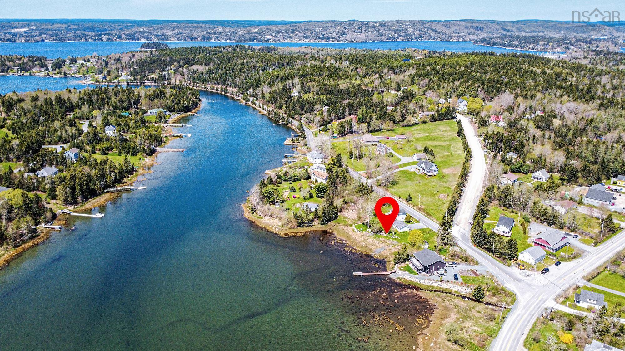 $659,000.00: 20 Indian Point Road, Glen Haven