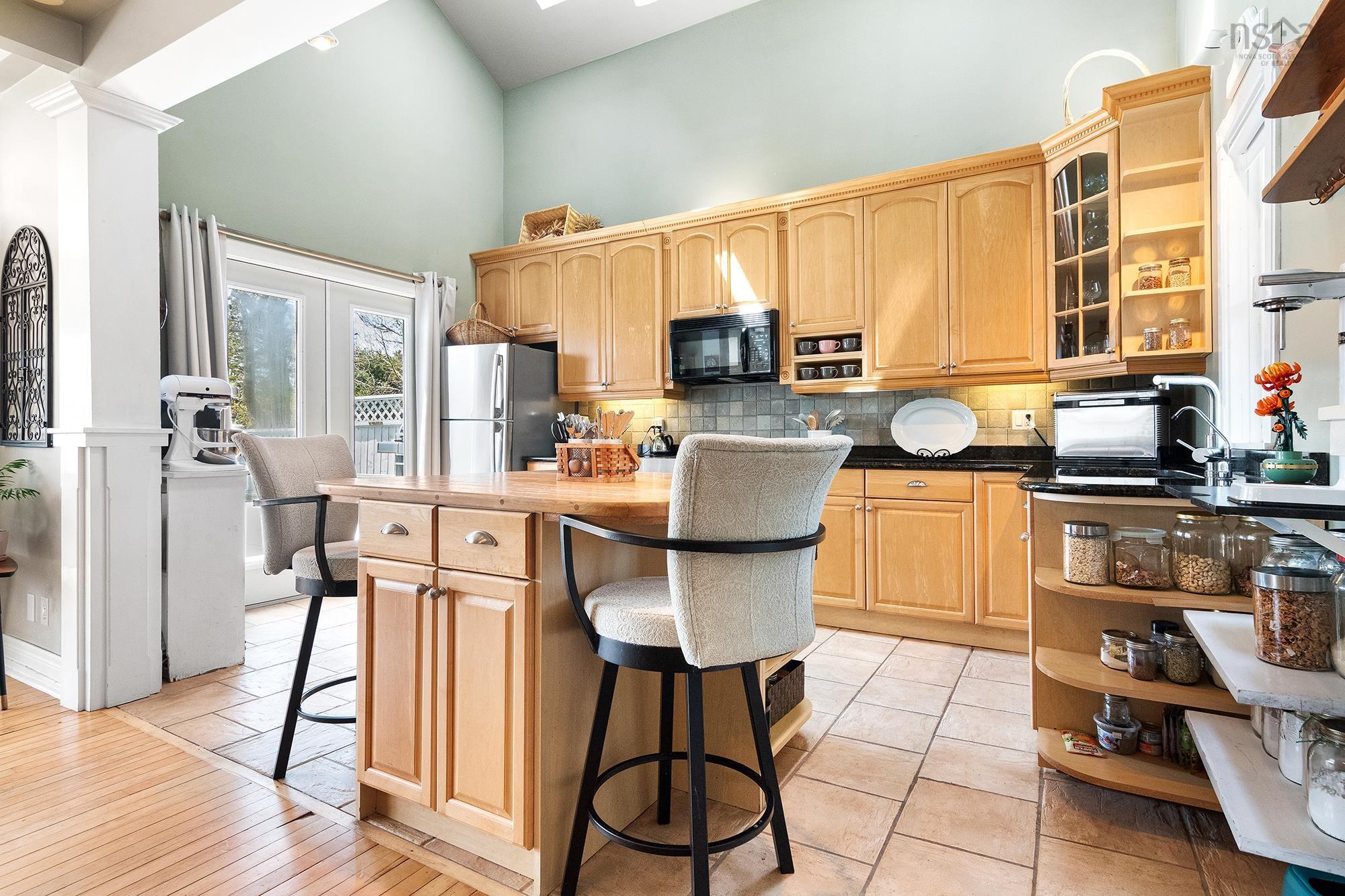 $659,000.00: 20 Indian Point Road, Glen Haven