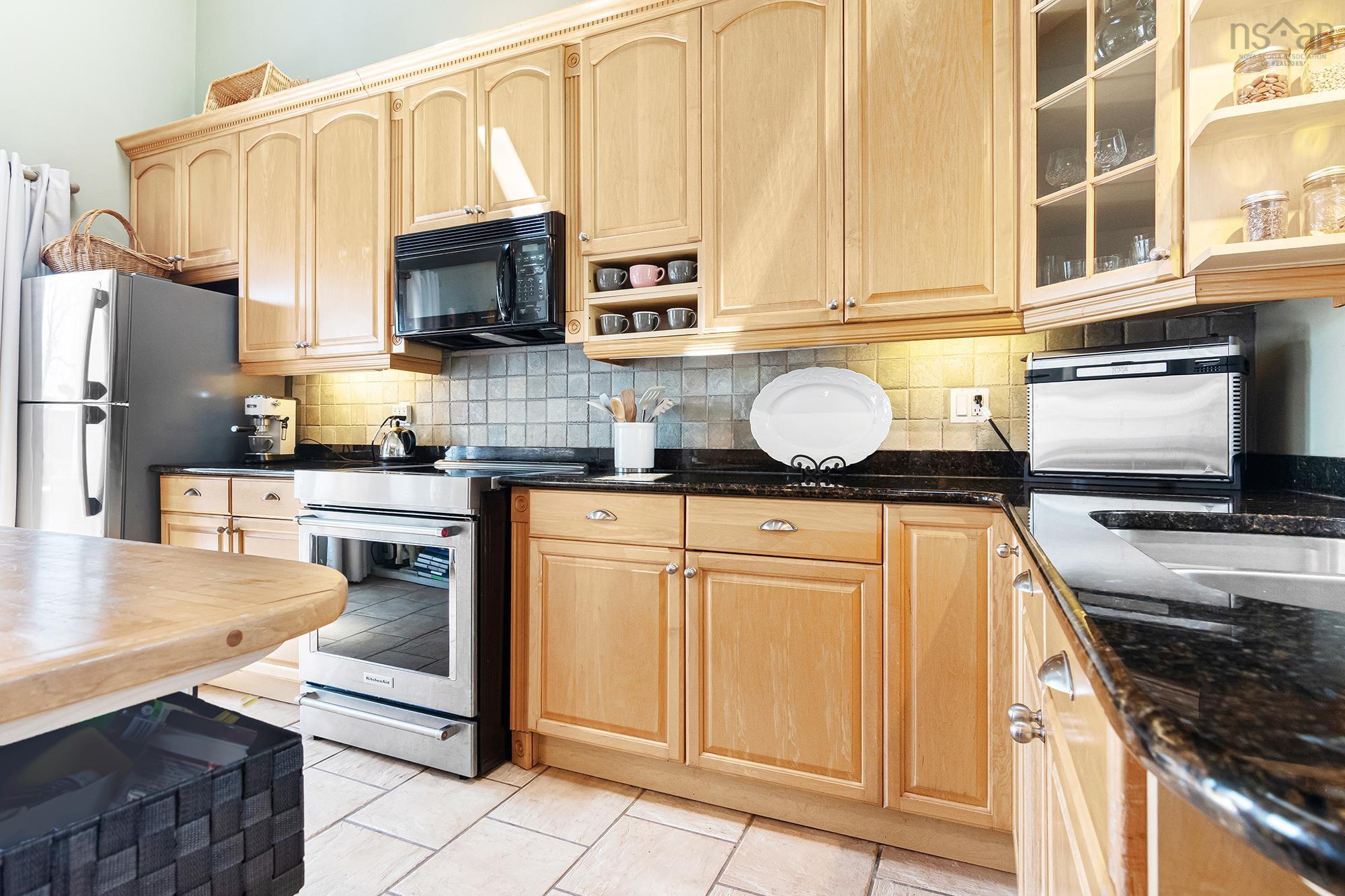 $659,000.00: 20 Indian Point Road, Glen Haven