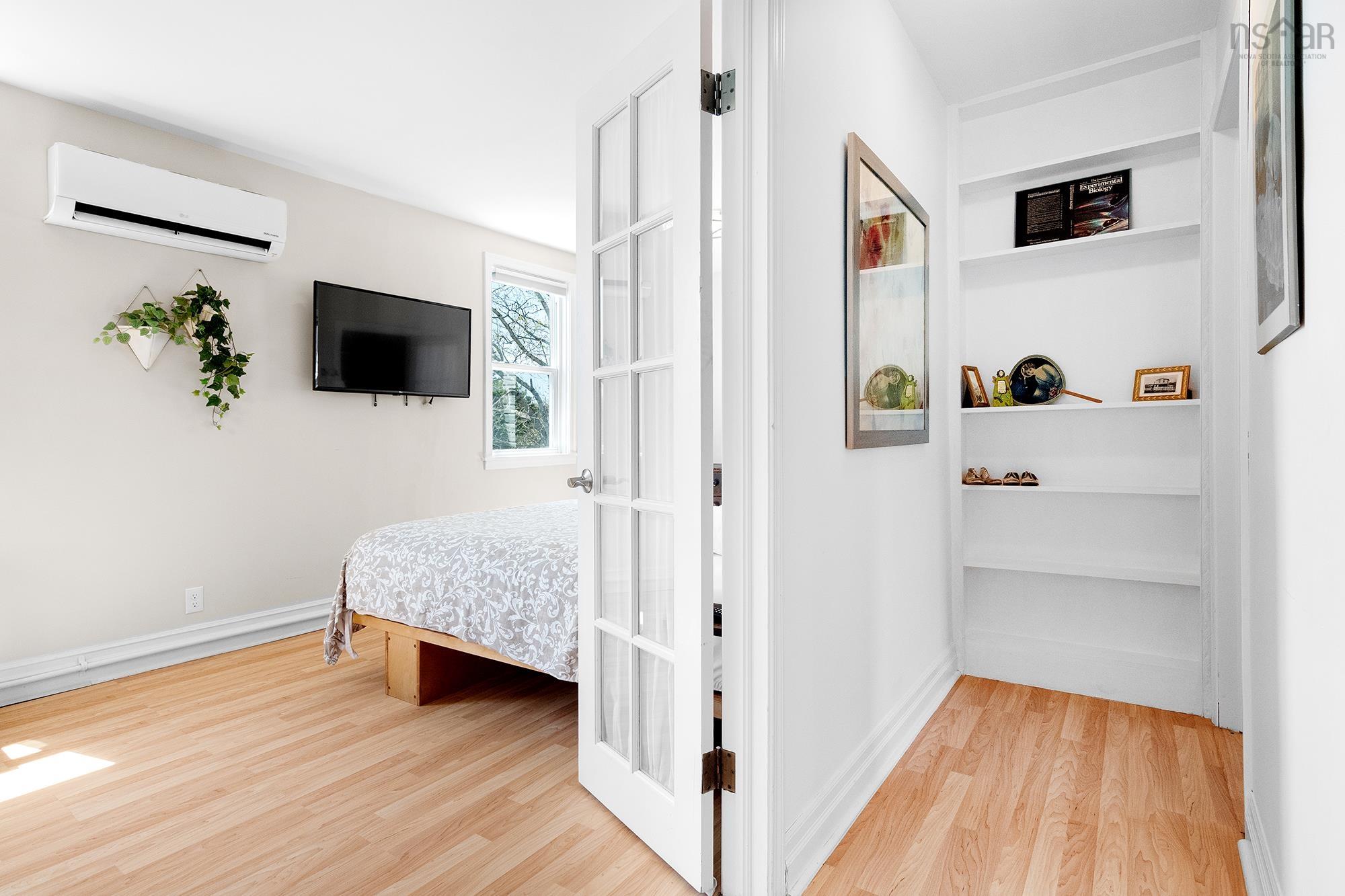 $659,000.00: 20 Indian Point Road, Glen Haven