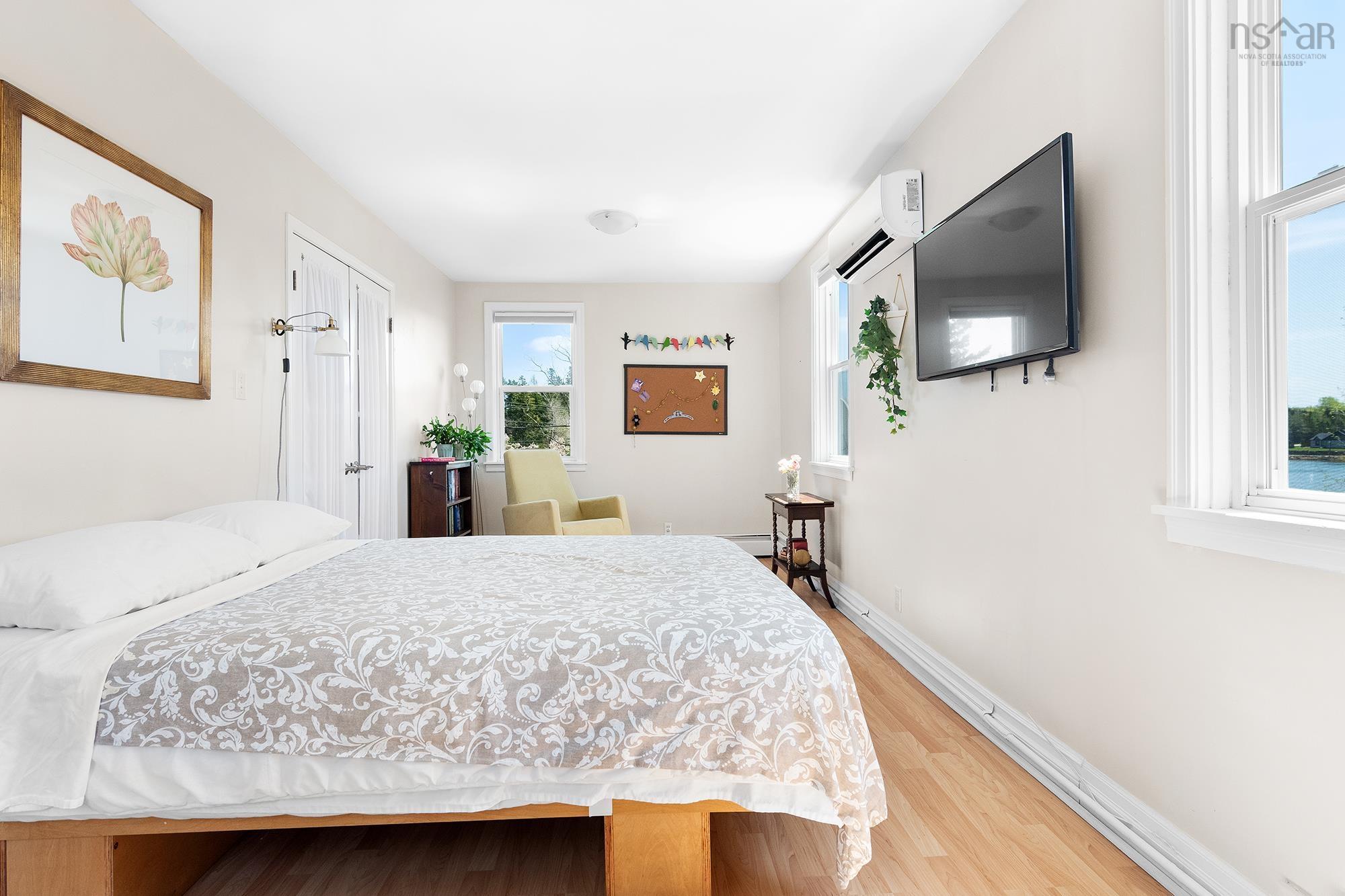 $659,000.00: 20 Indian Point Road, Glen Haven