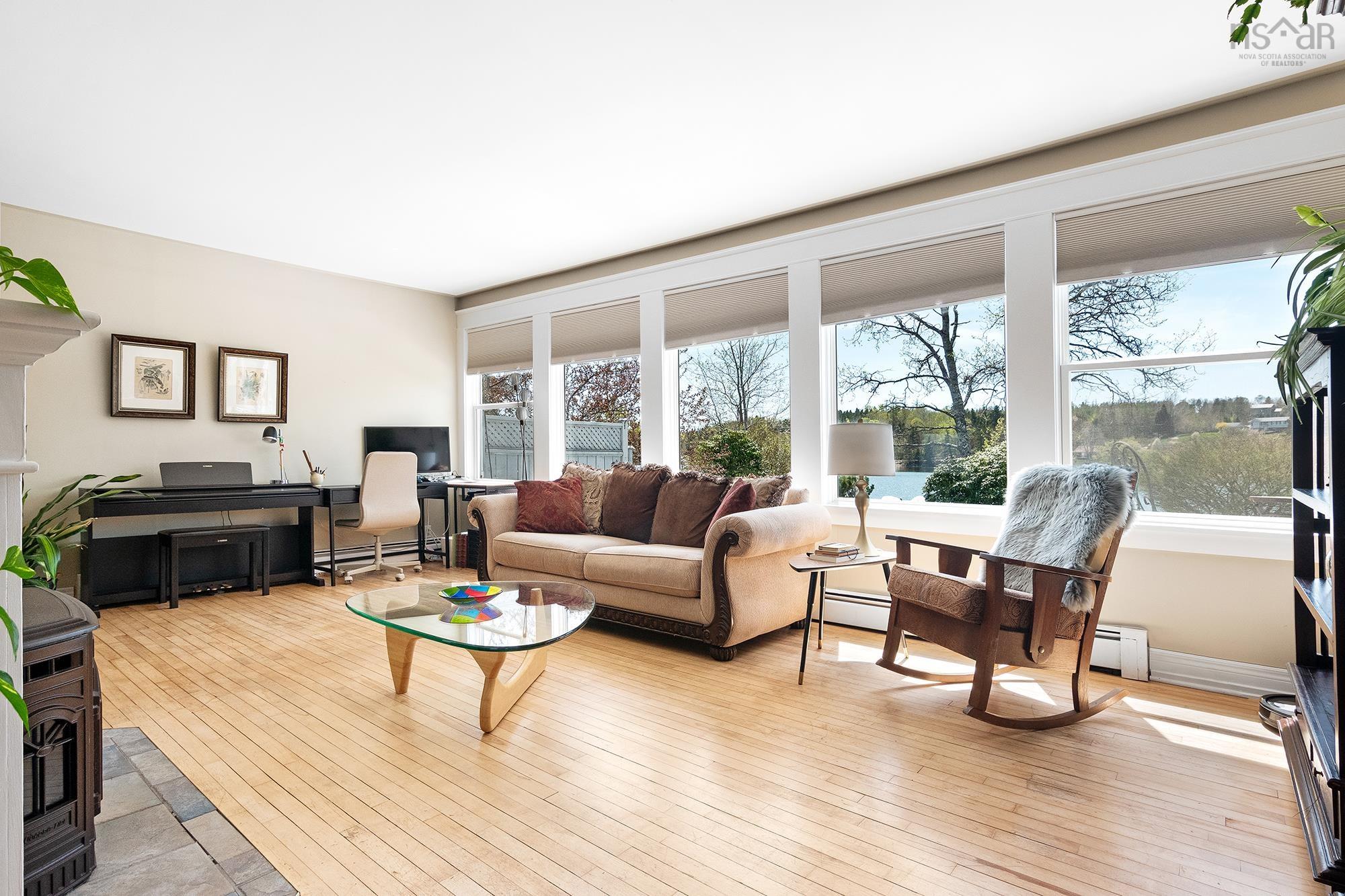 $659,000.00: 20 Indian Point Road, Glen Haven