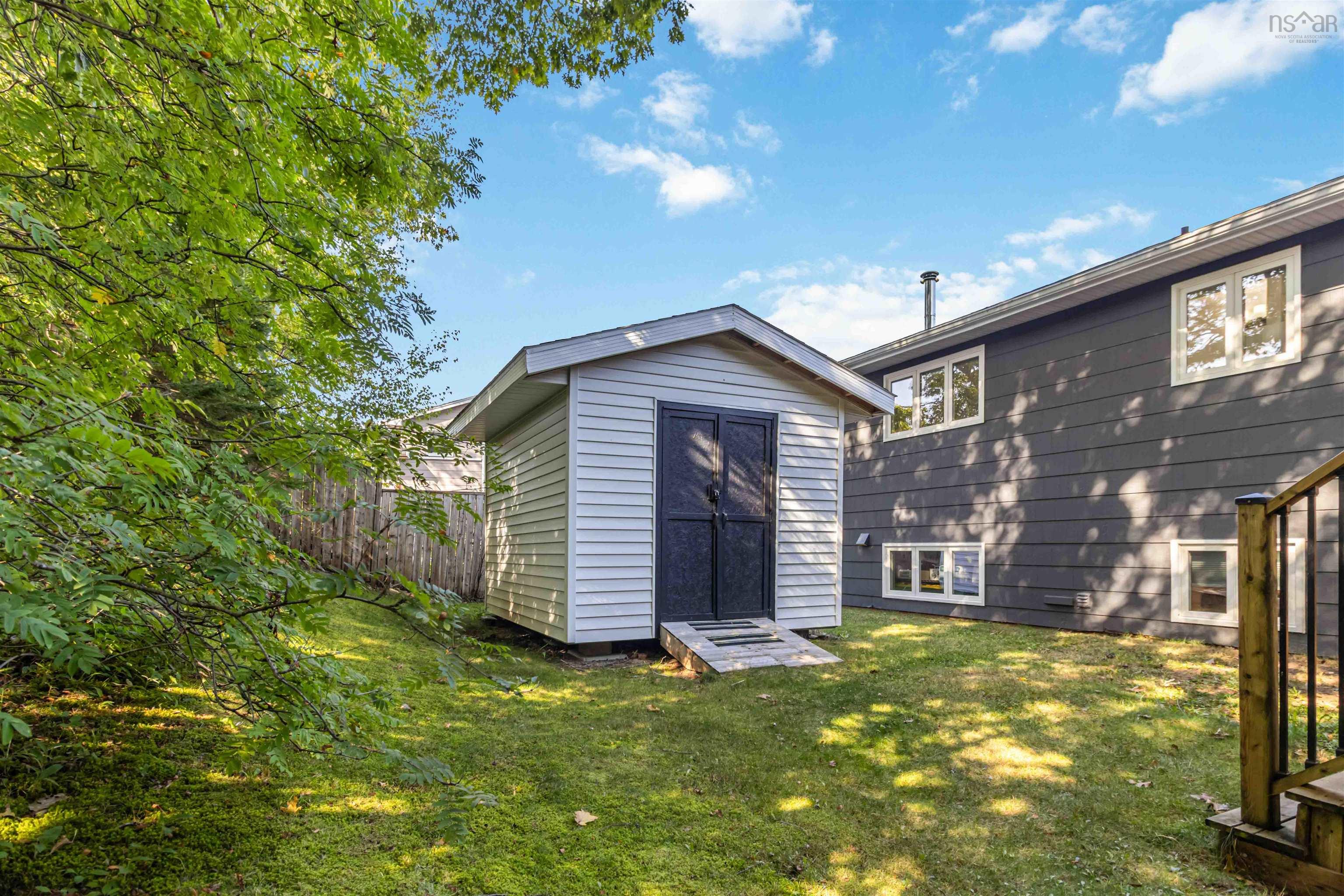 10 Rosewood Court, Bedford, NS (MLS 202608697)