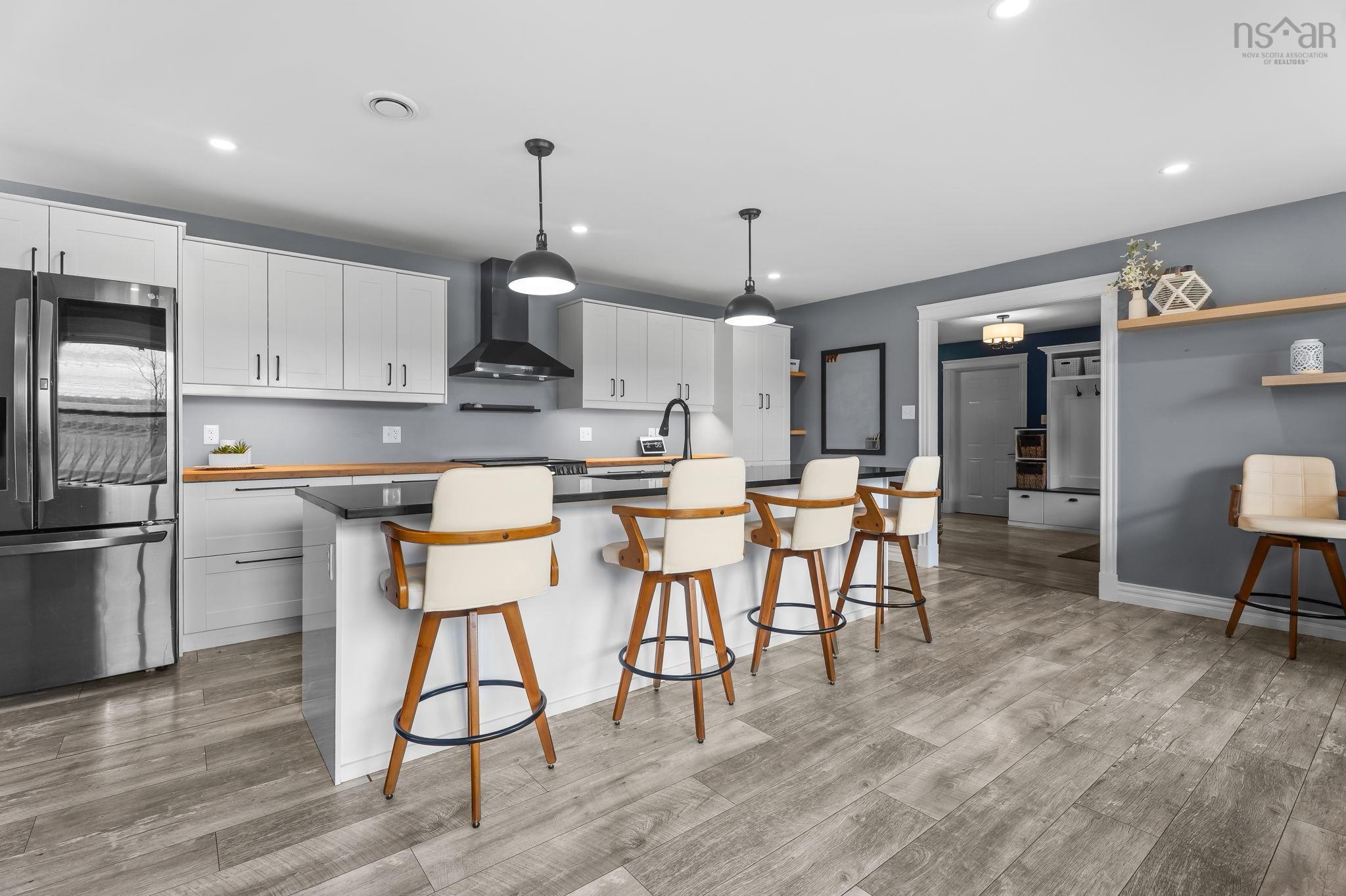 $765,000.00: 561 Hall Road, Millville