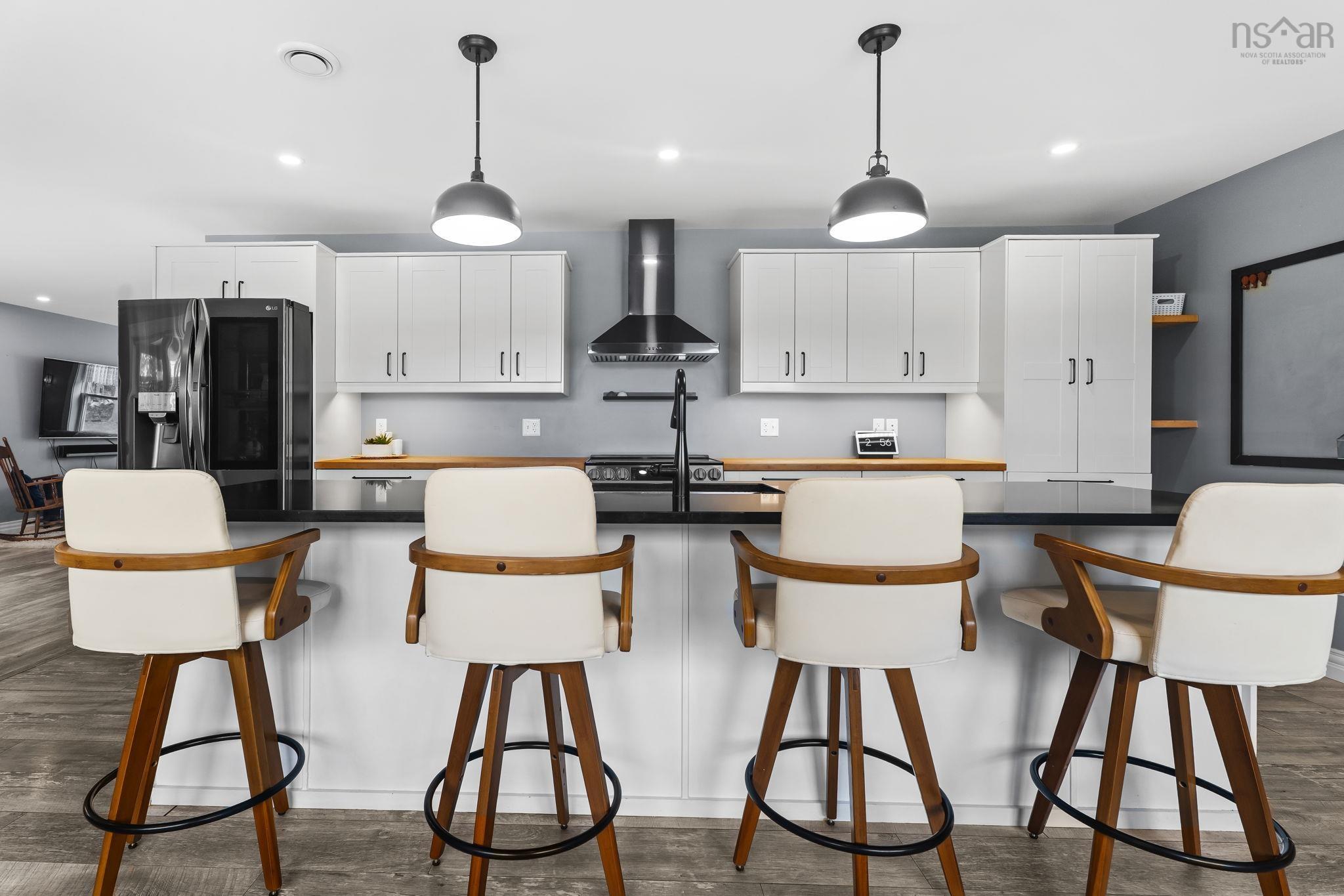 $765,000.00: 561 Hall Road, Millville