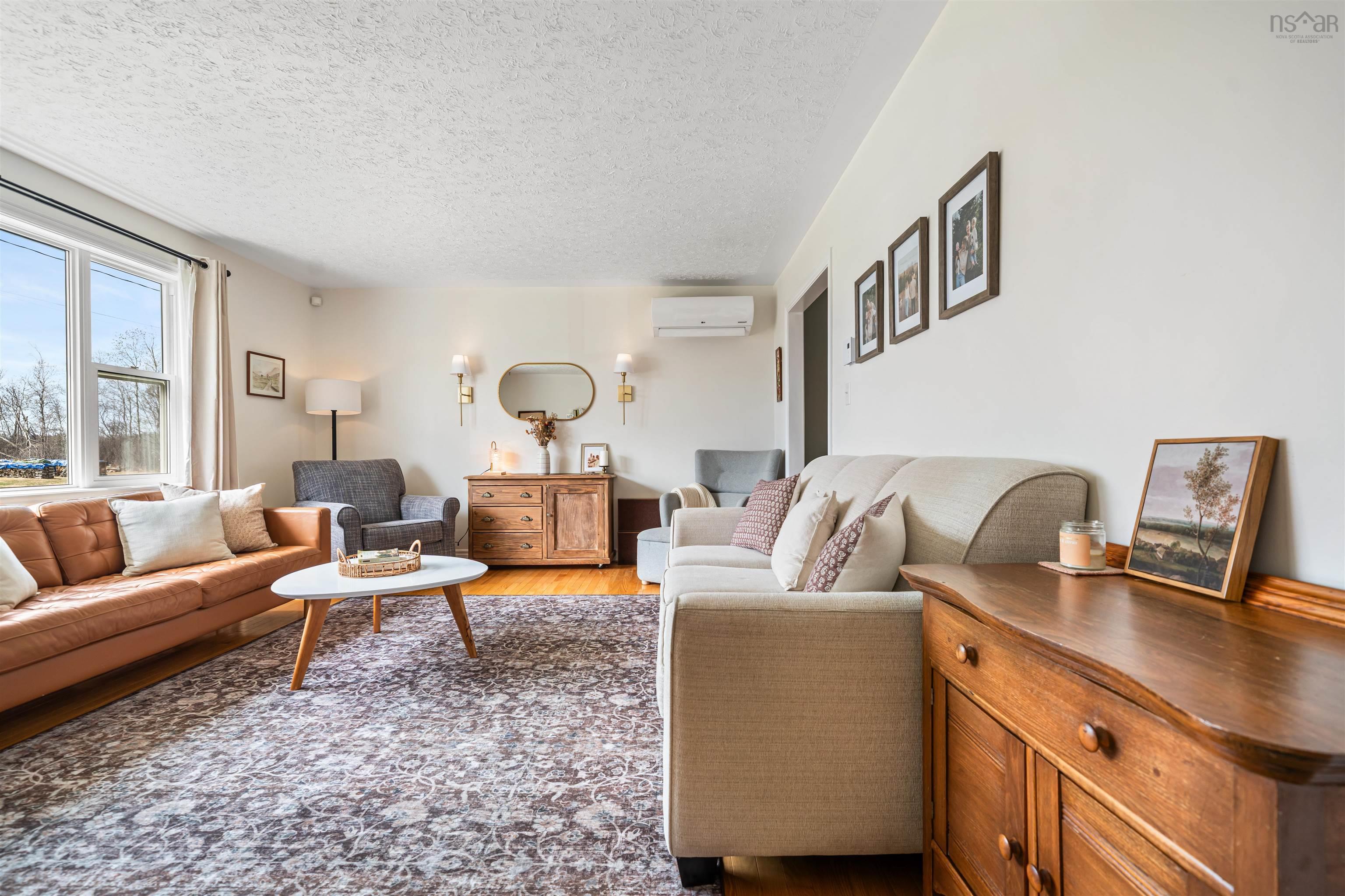 $432,500.00: 11 Andrews Court, Stellarton