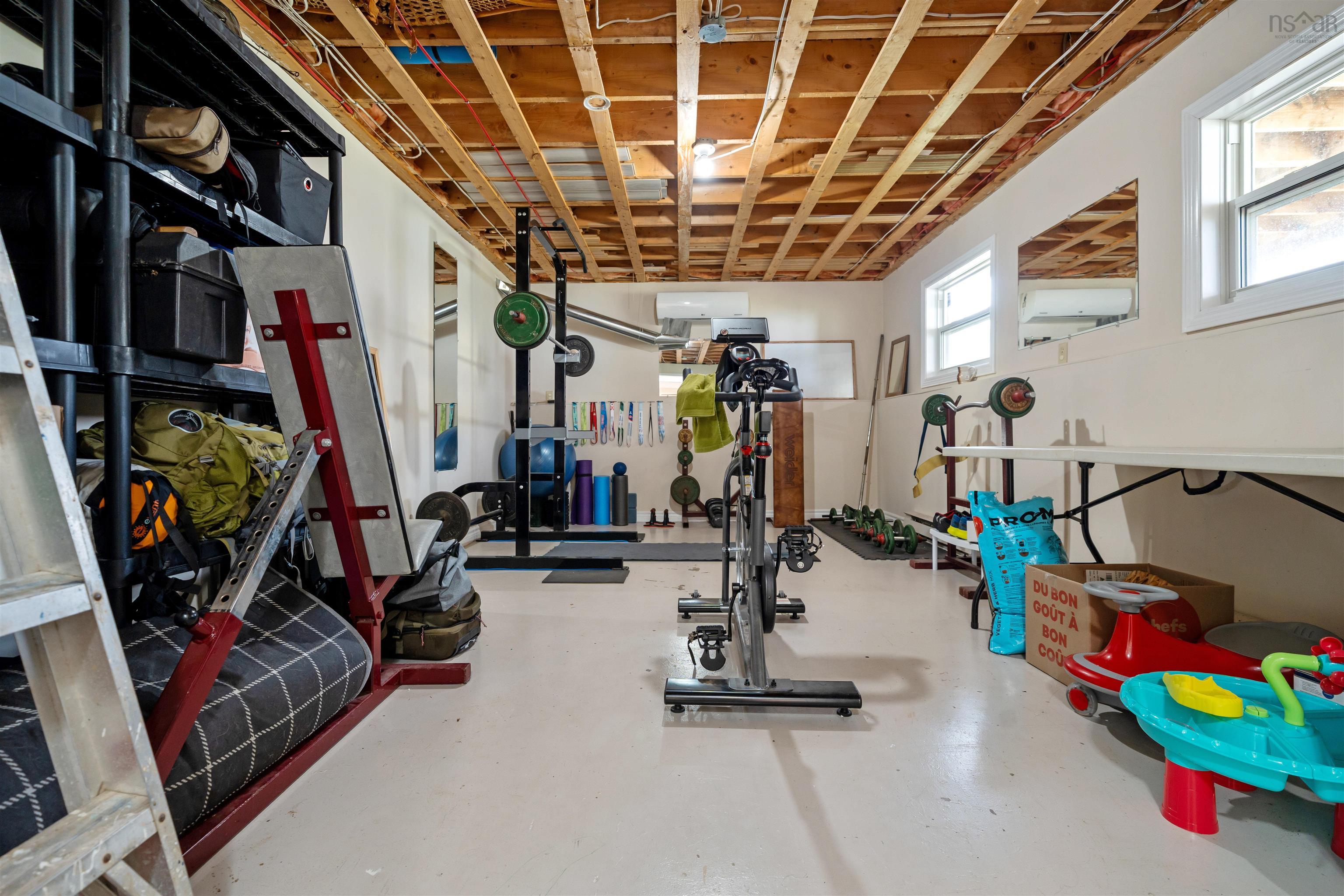 $432,500.00: 11 Andrews Court, Stellarton