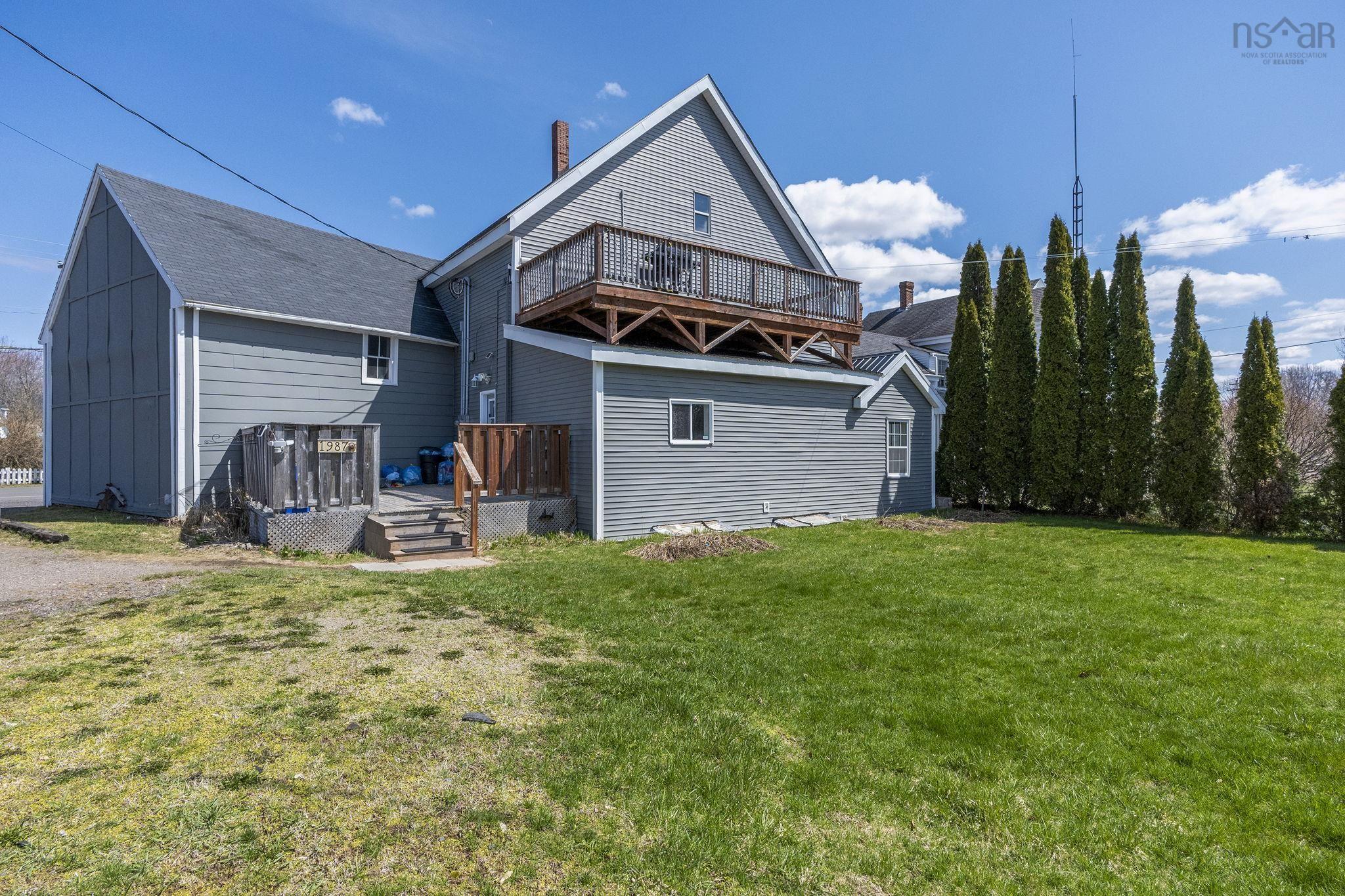 $299,000.00: 1987 Highway 359 Highway, Centreville