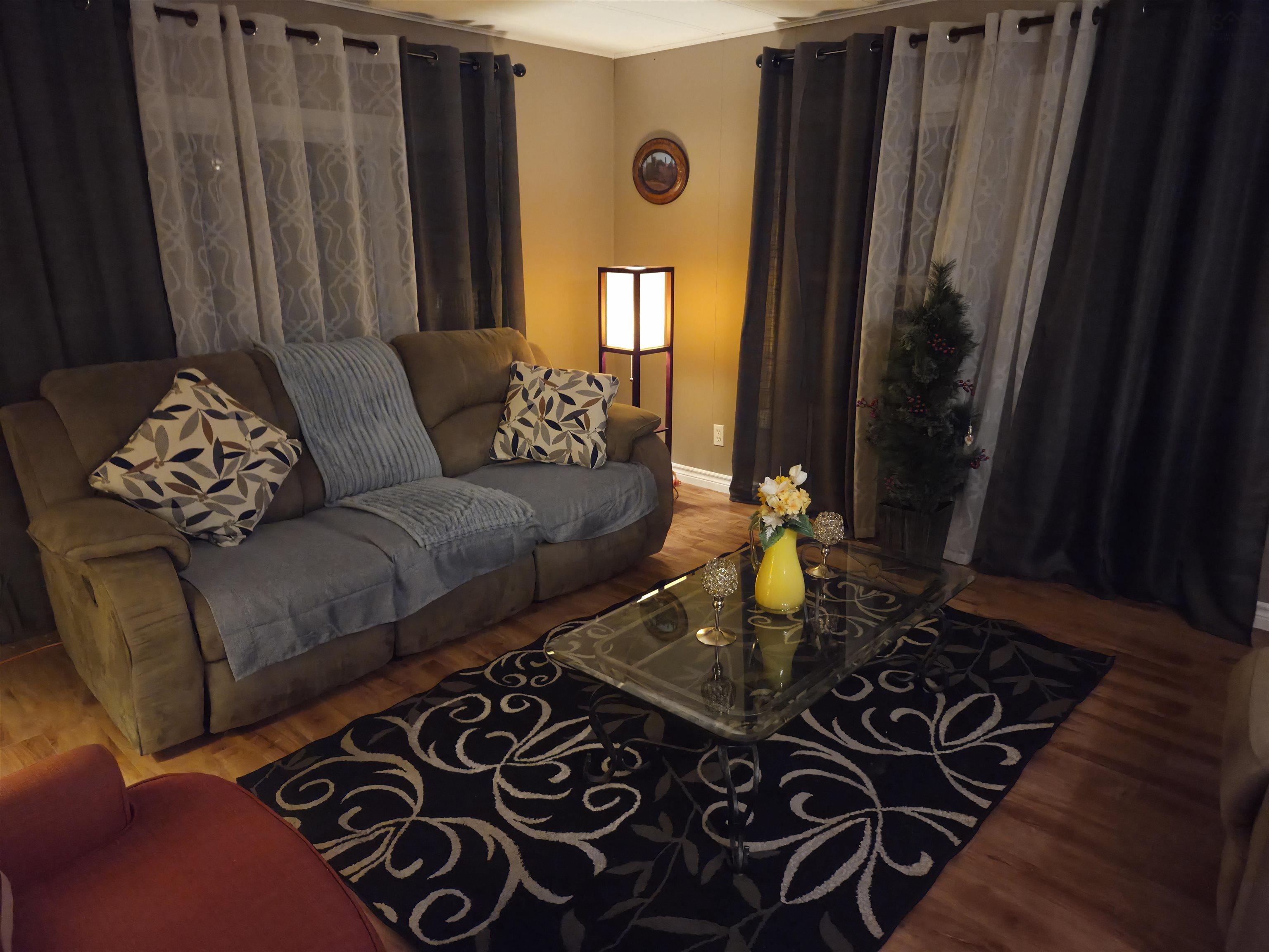 $159,900.00: 3739 New Waterford Highway, New Victoria