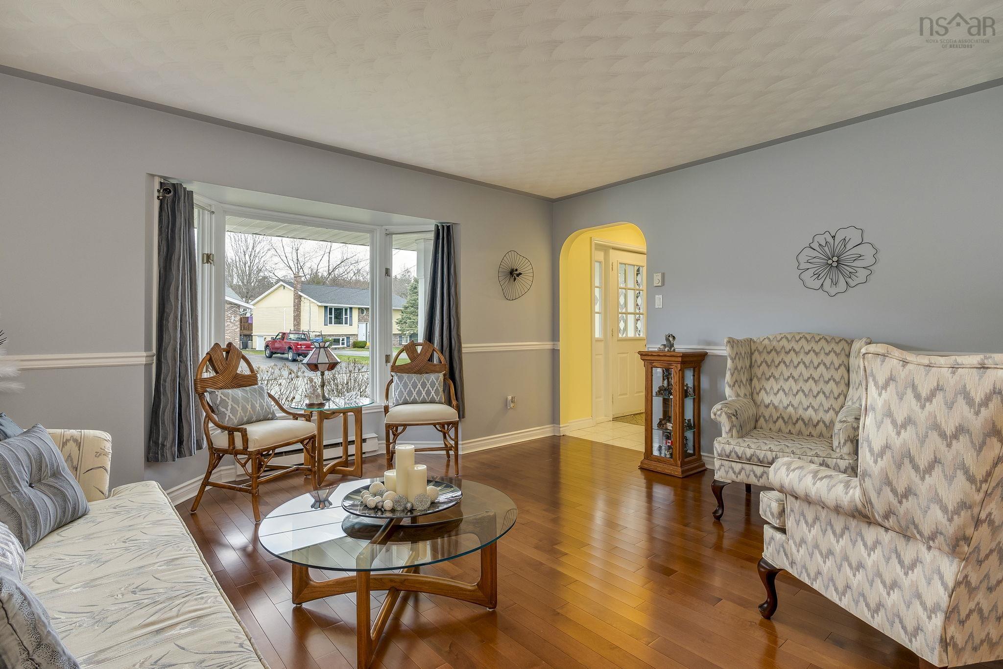 10 Abbey Dale Court, Lower Sackville, NS (MLS 202608725)