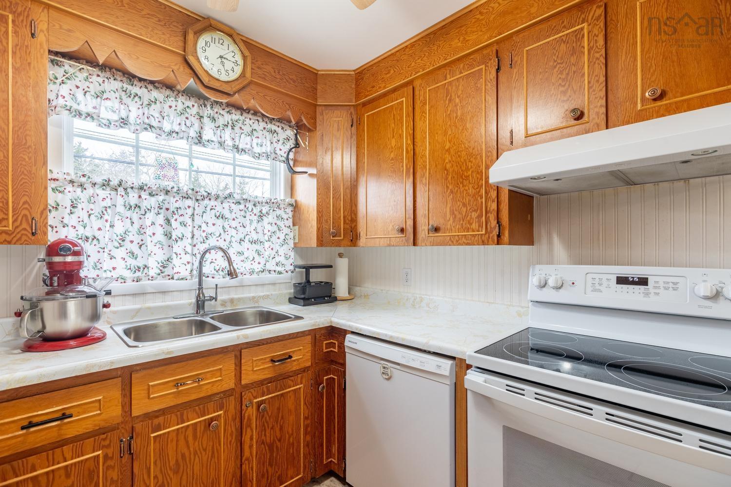 145 Poplar Drive, Cole Harbour, NS (MLS 202608727)