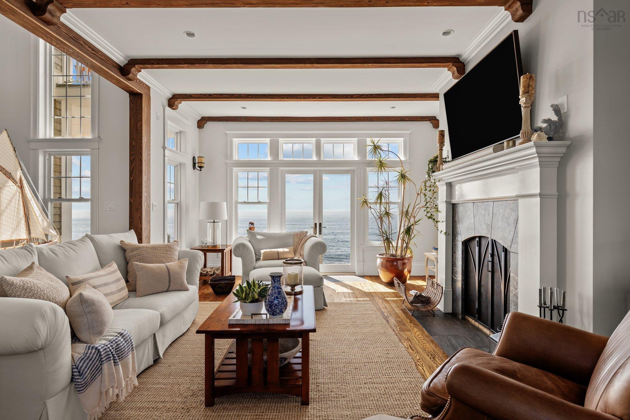 $2,900,000.00: 368 Middle Road, Kingsburg