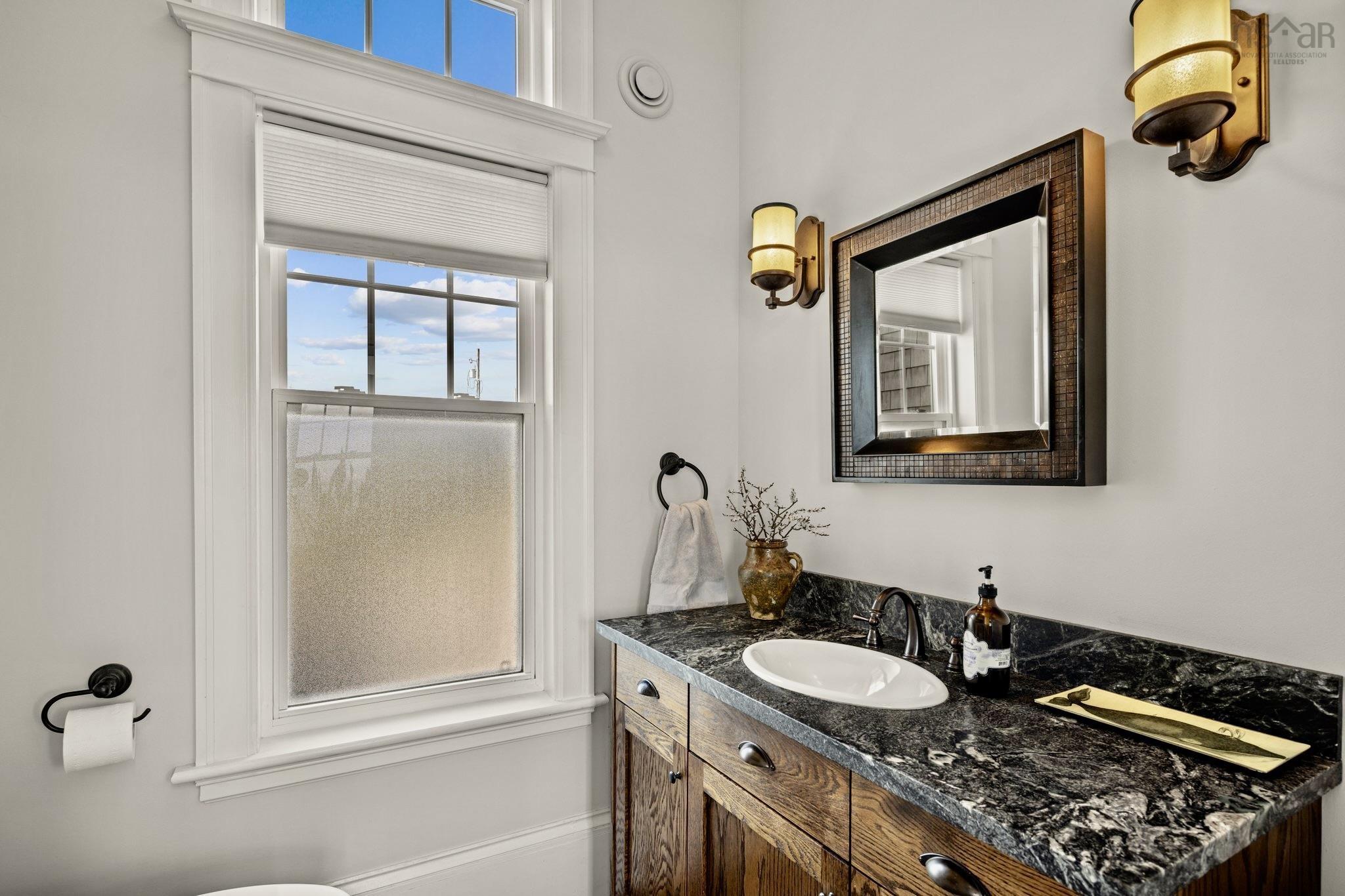 $2,900,000.00: 368 Middle Road, Kingsburg