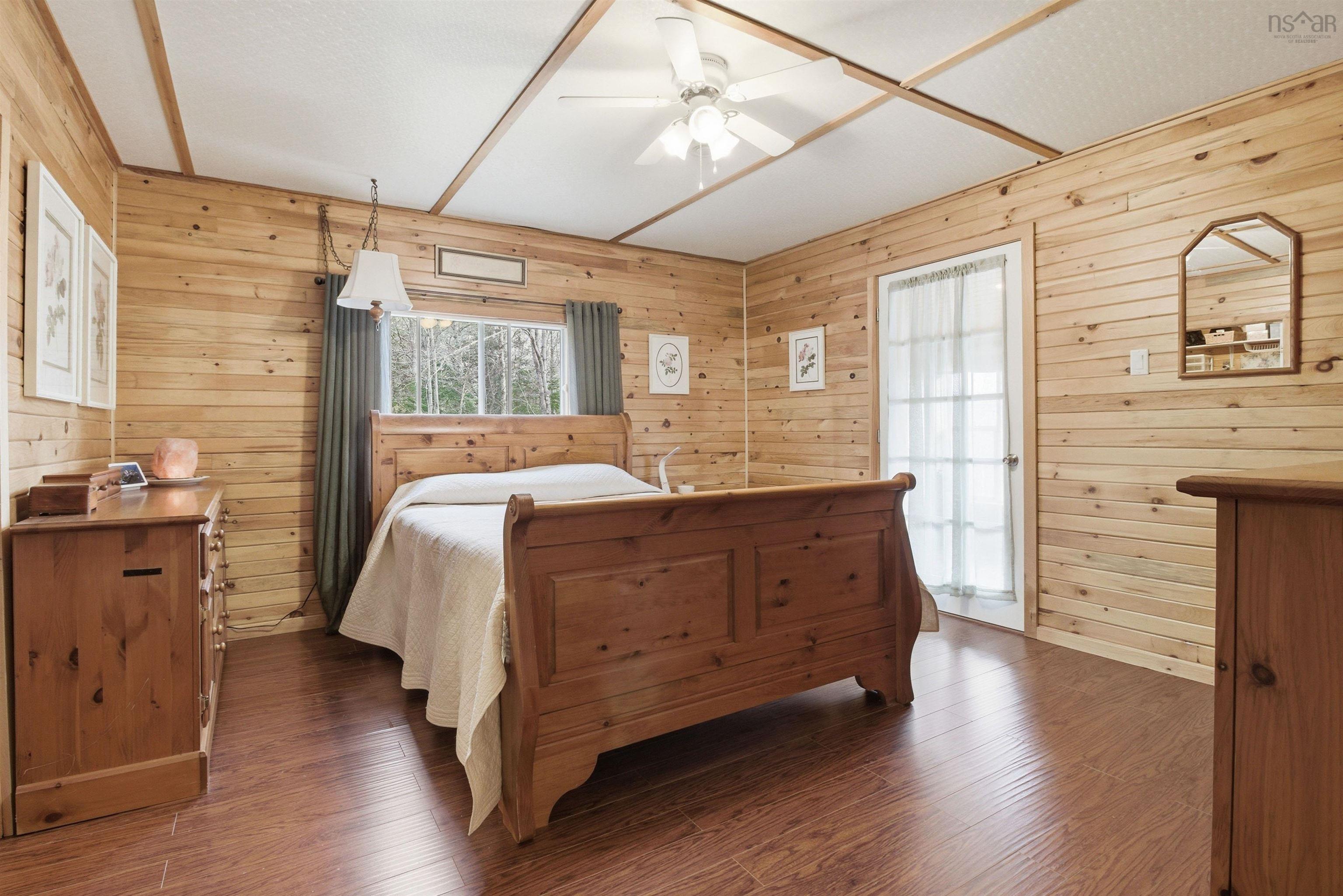 $639,900.00: 471 Beech Lane, Forties