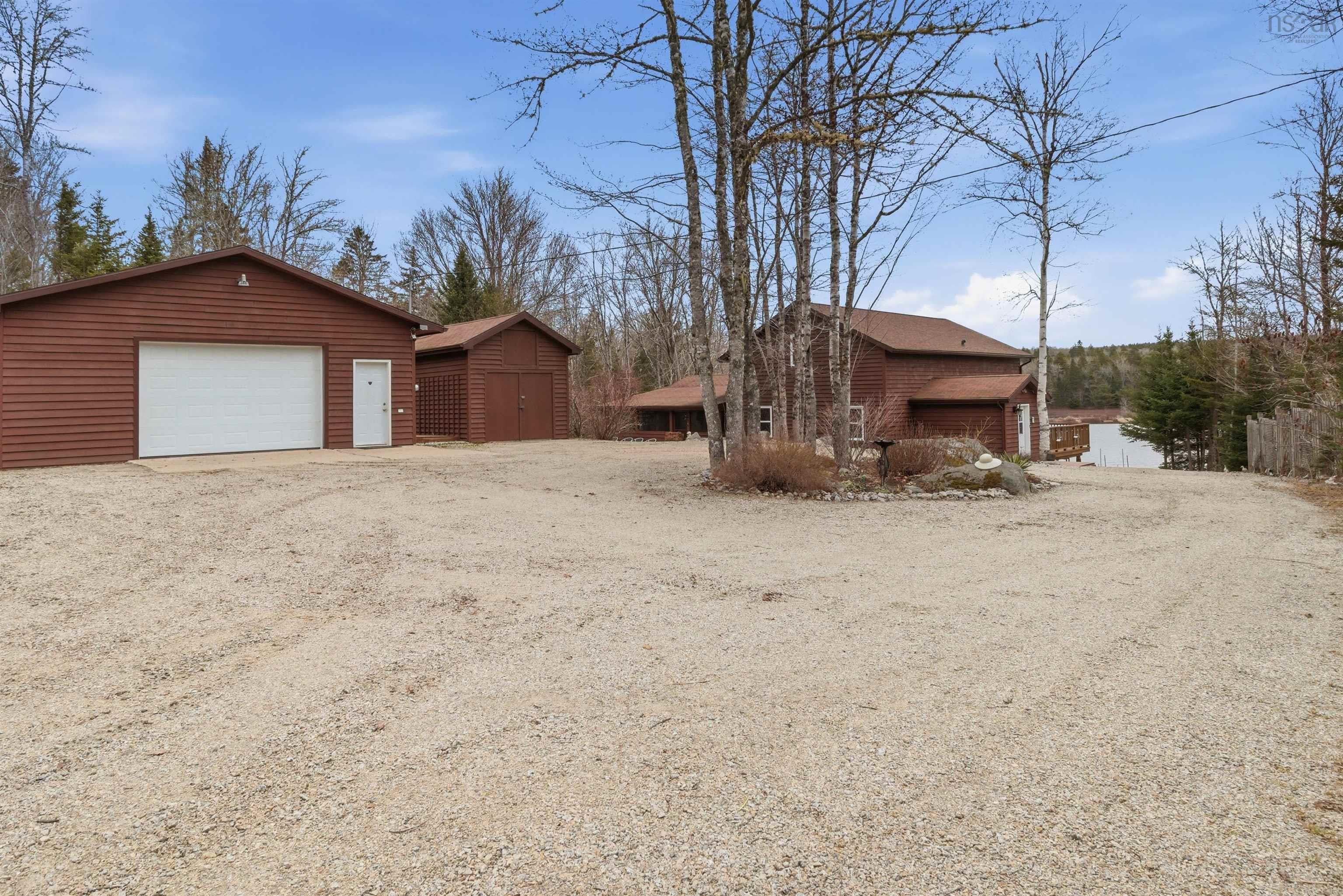 $639,900.00: 471 Beech Lane, Forties