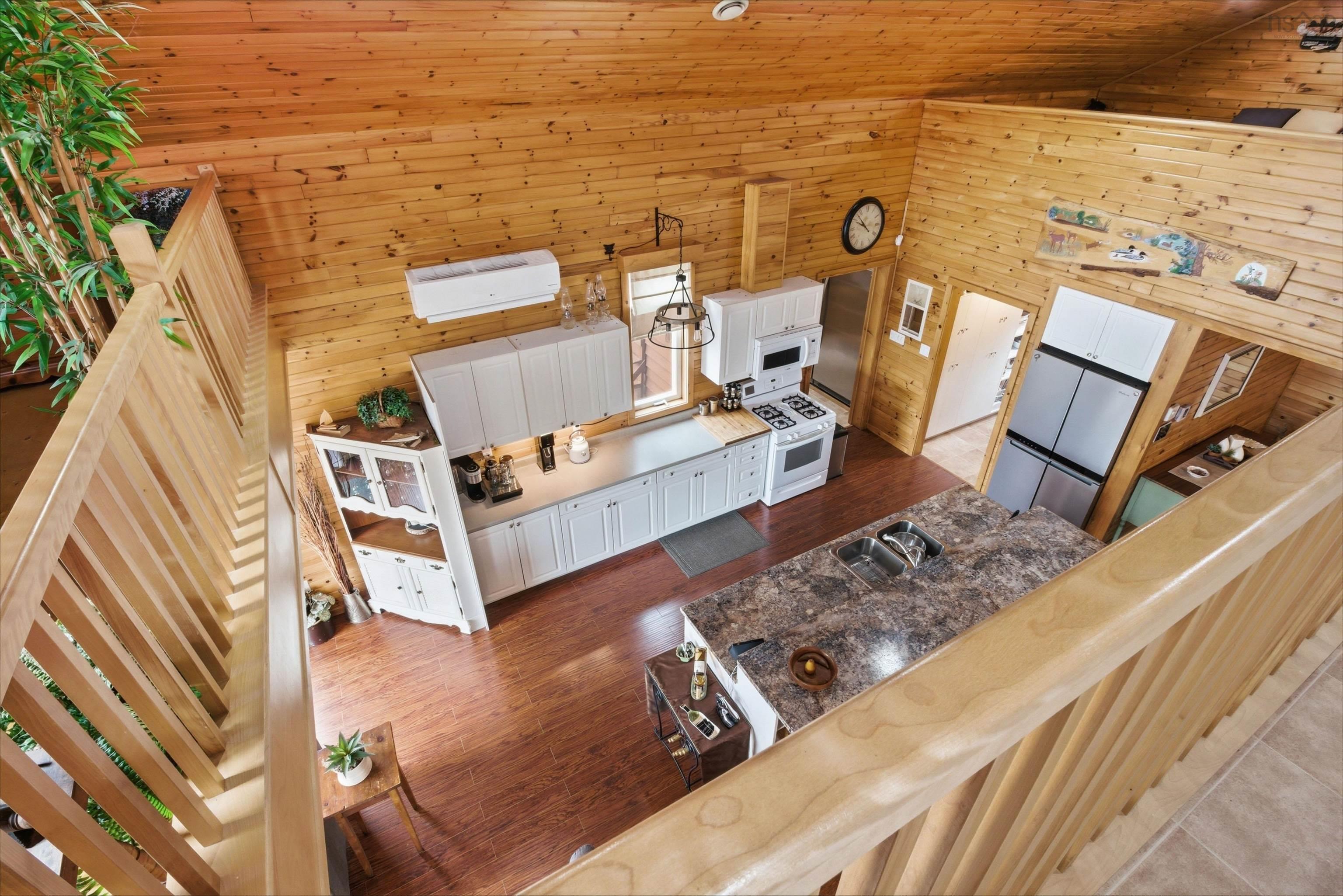 $639,900.00: 471 Beech Lane, Forties