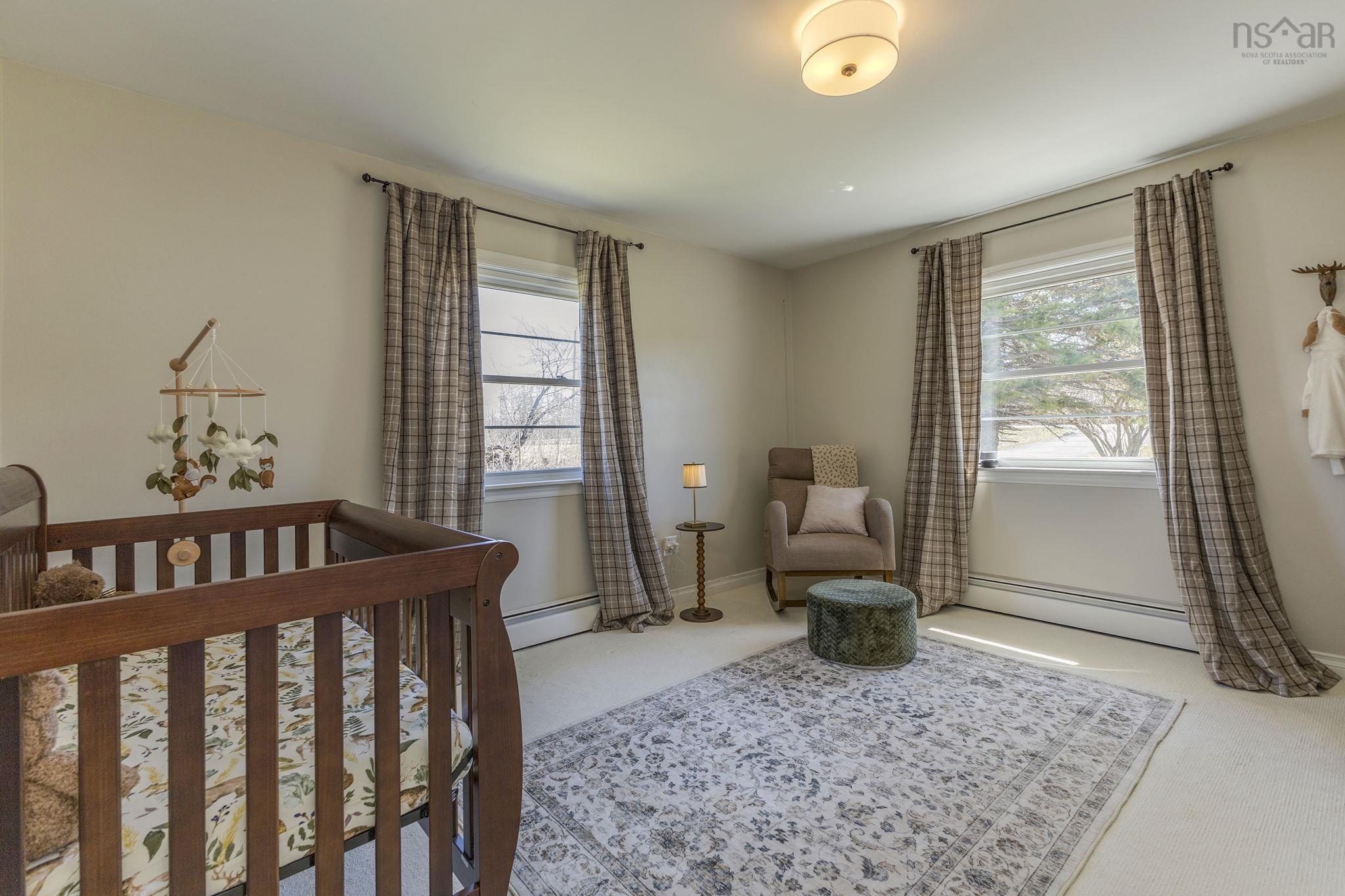 $329,000.00: 5851 Little Harbour Road, Kings Head