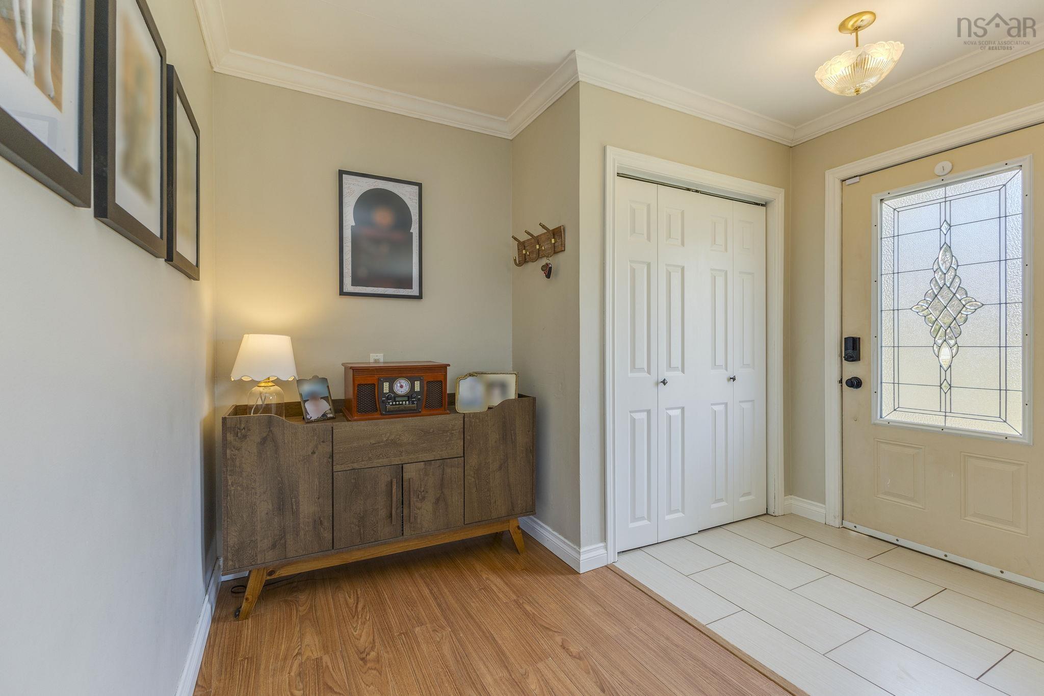 $329,000.00: 5851 Little Harbour Road, Kings Head