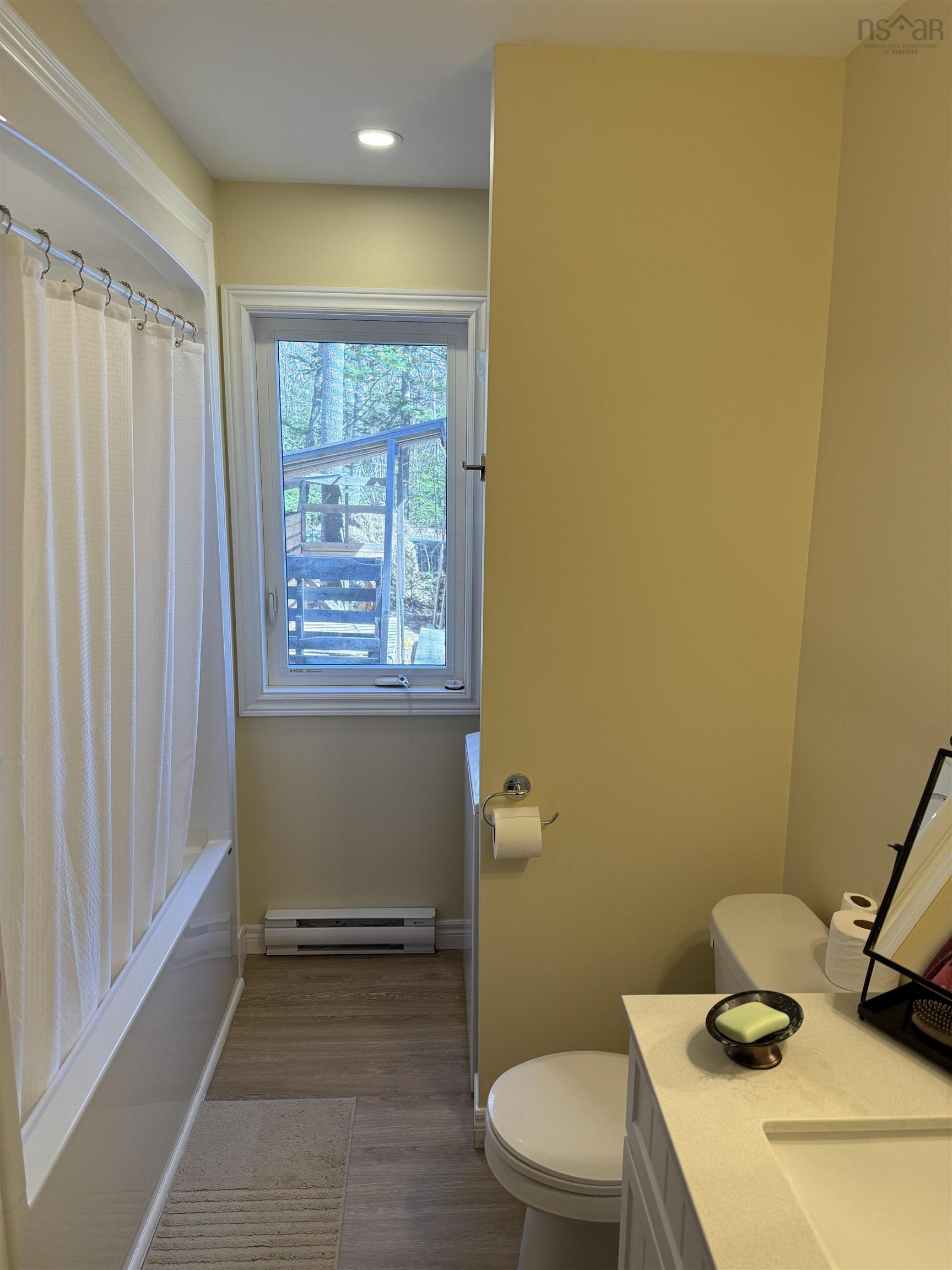 $379,000.00: 100 Red Hill Road, New Elm