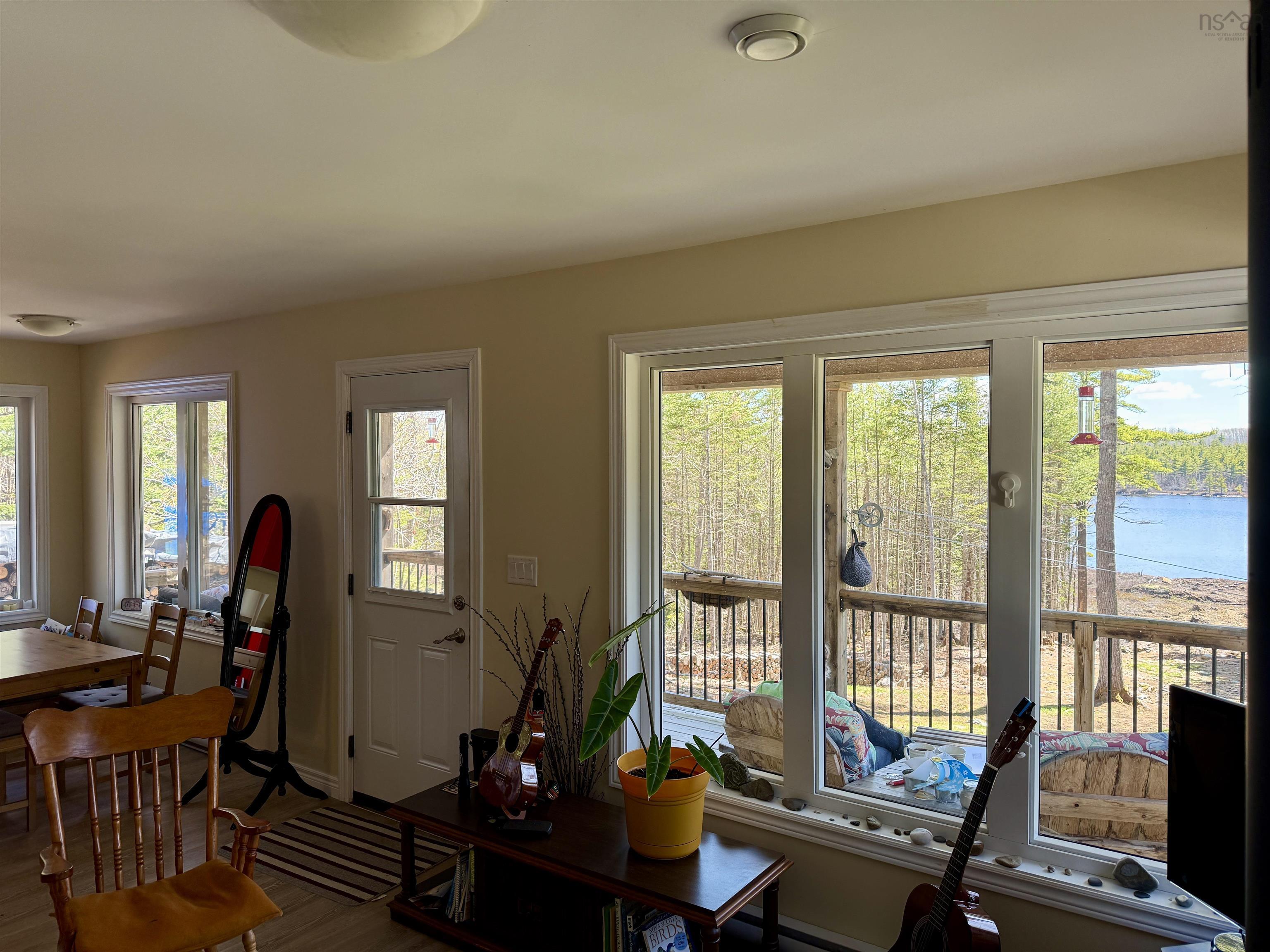 $379,000.00: 100 Red Hill Road, New Elm