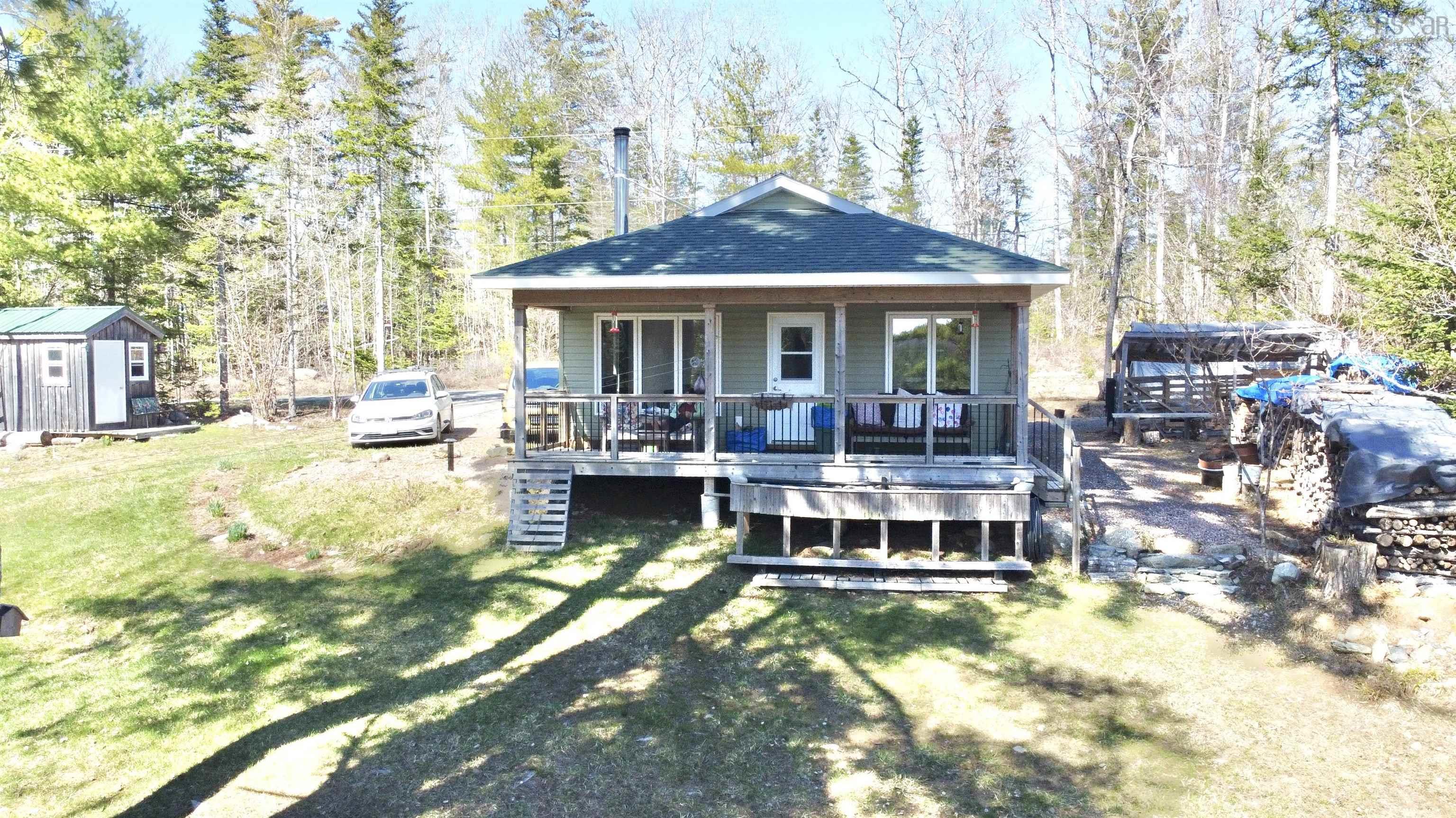 $379,000.00: 100 Red Hill Road, New Elm