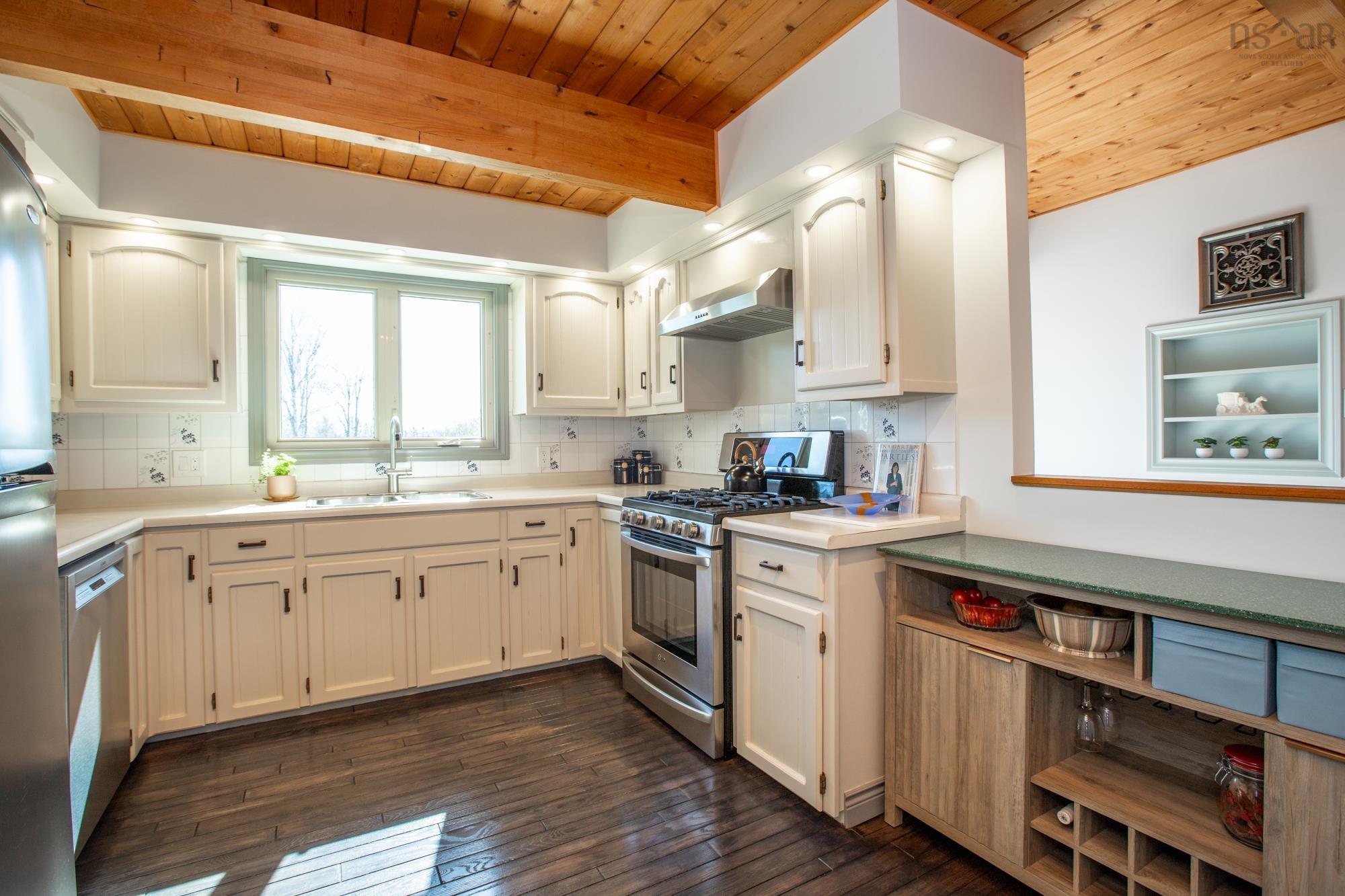 $1,375,000.00: 1389 South Rawdon Road, Hillsvale