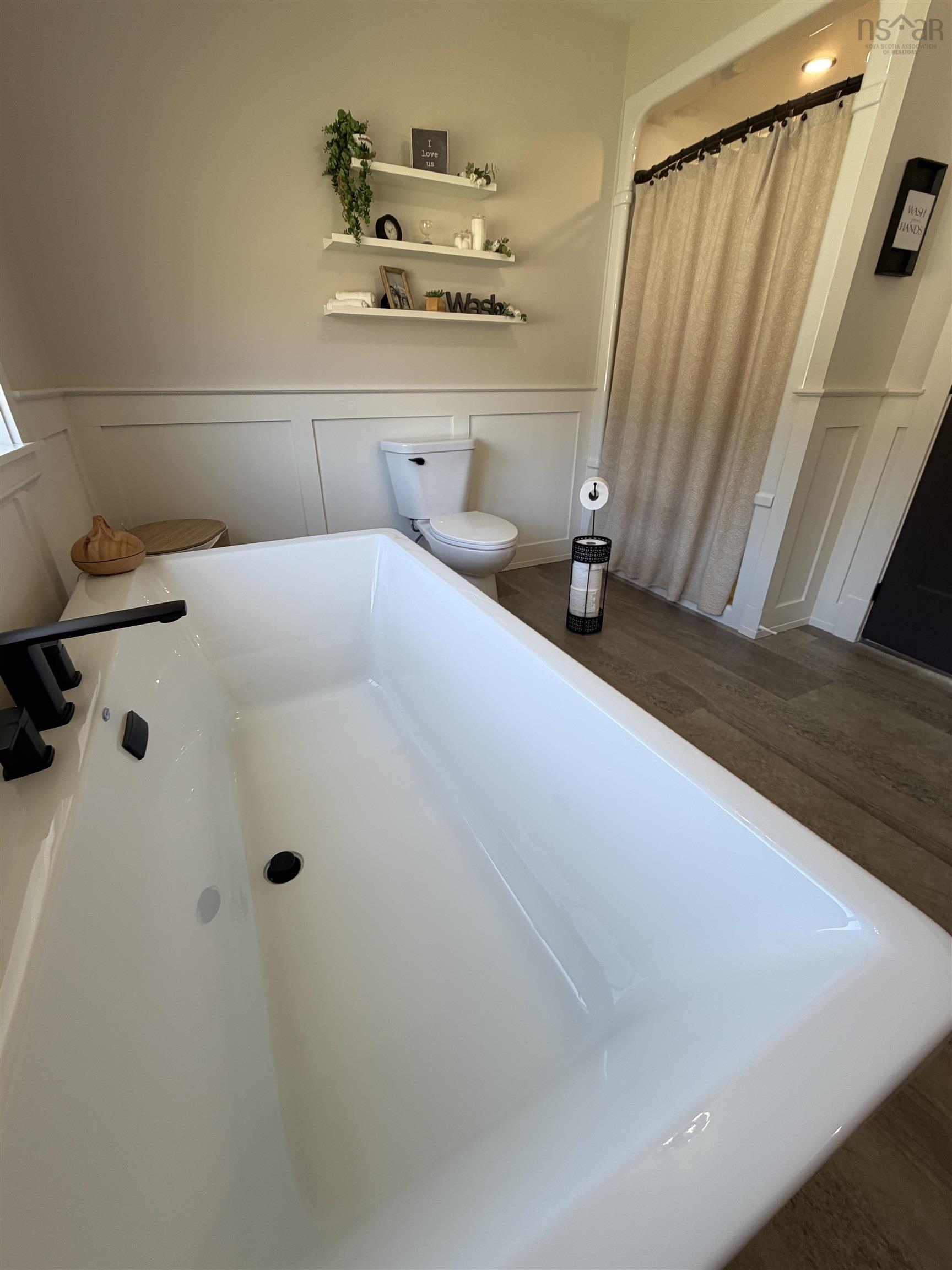 $455,500.00: 17 Birds Eye View Lane  B2G 2L1, Antigonish