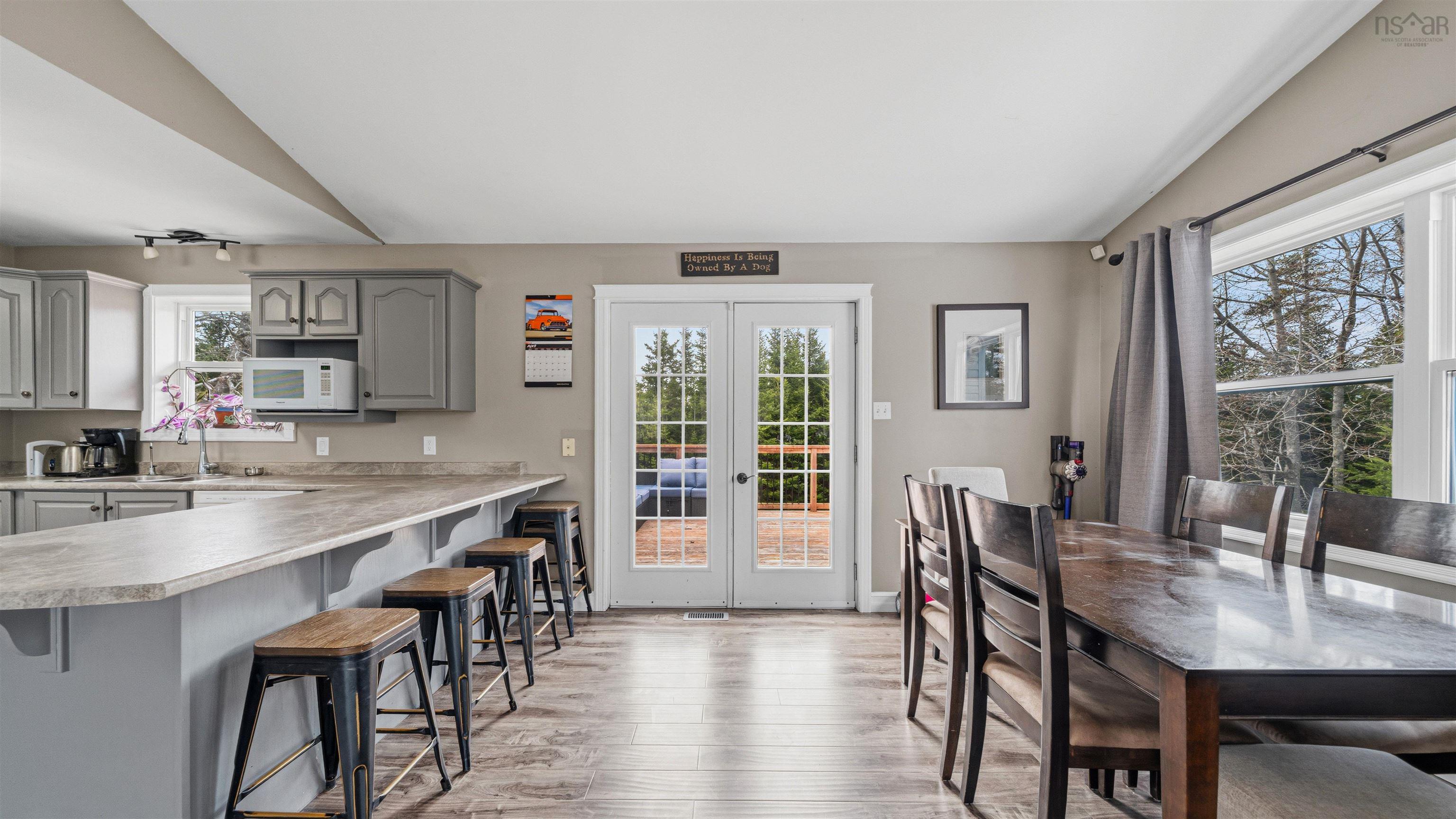 206 Les Collins Avenue, West Chezzetcook, NS (MLS 202608767)