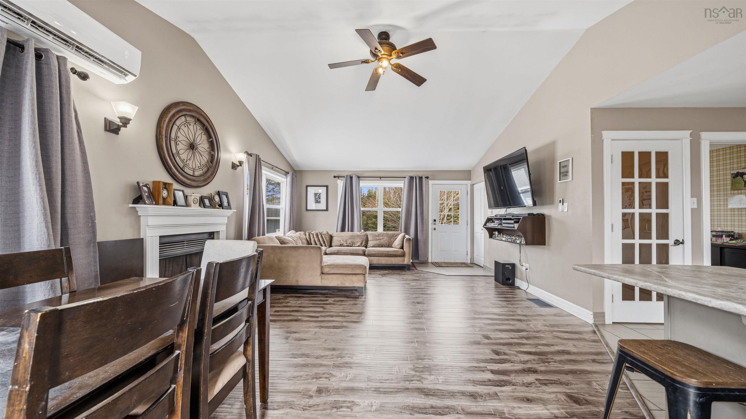 206 Les Collins Avenue, West Chezzetcook, NS (MLS 202608767)